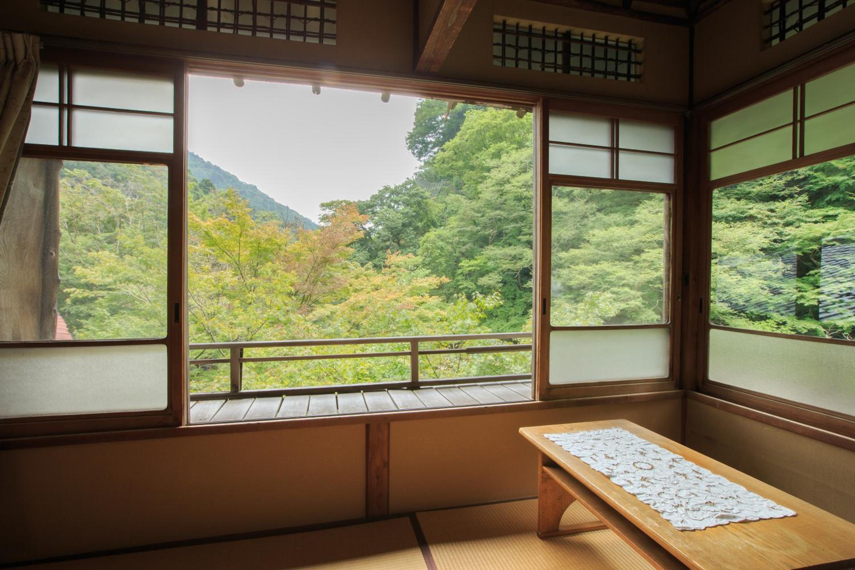 "Sakura#3" with Shared Bathroom