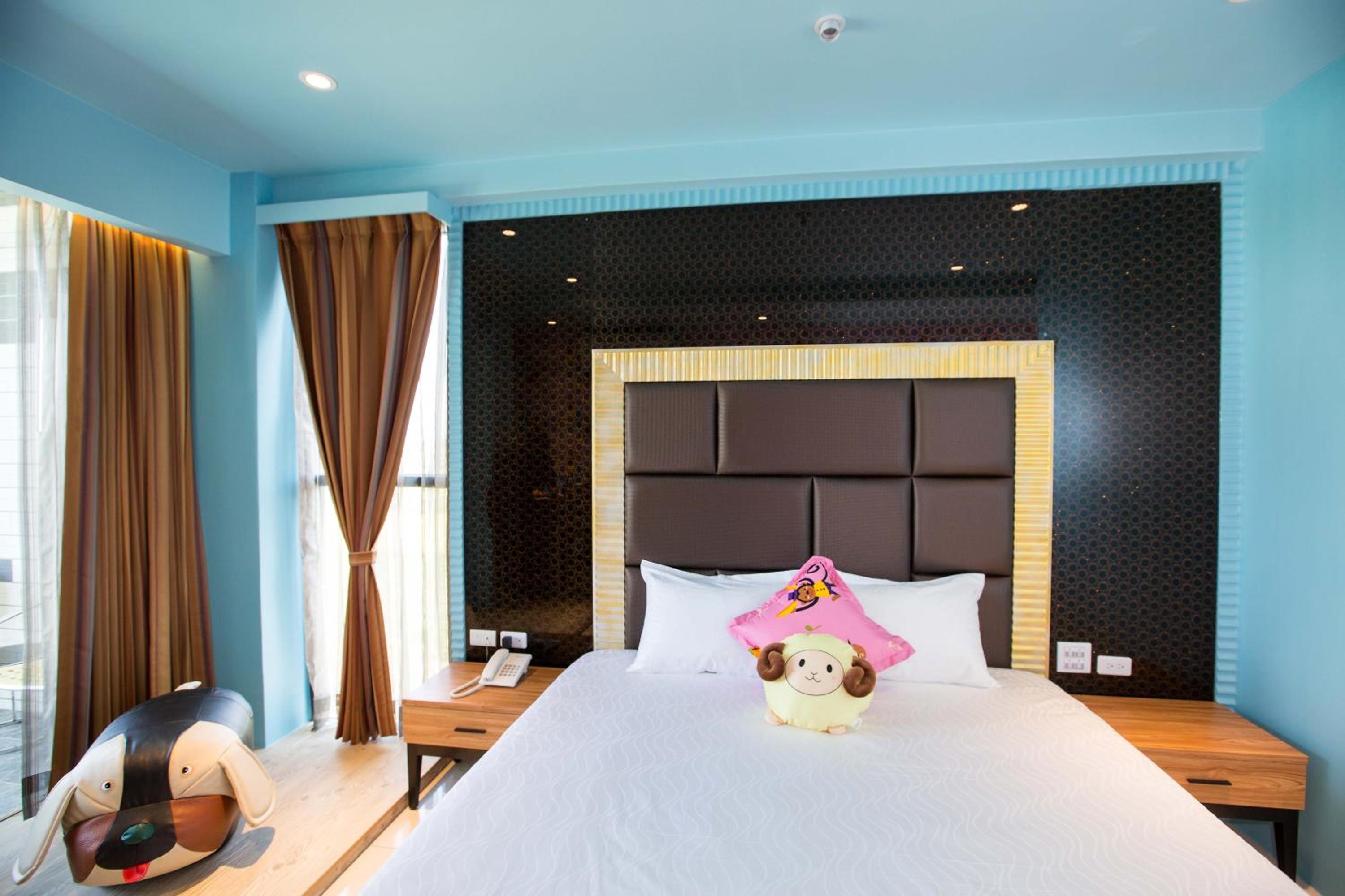 Double Room with Pool View