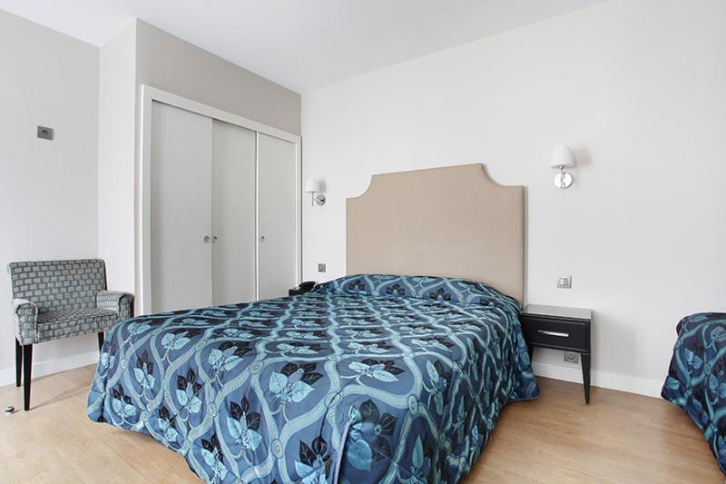 Quadruple Room with Bath photo 1