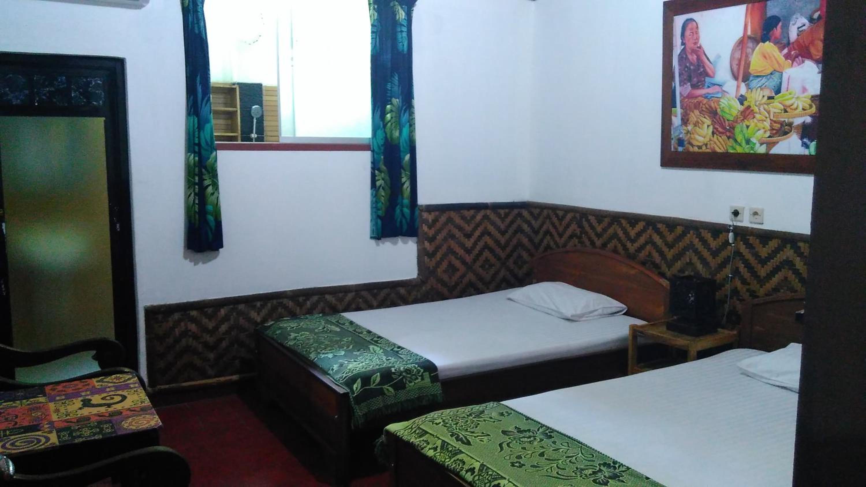 Standard Double Room with Fan - Photo 6