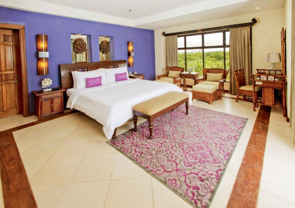 Seafront Junior Suite