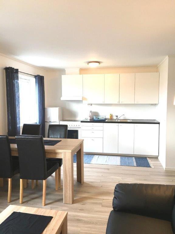 One-Bedroom Apartment photo 2