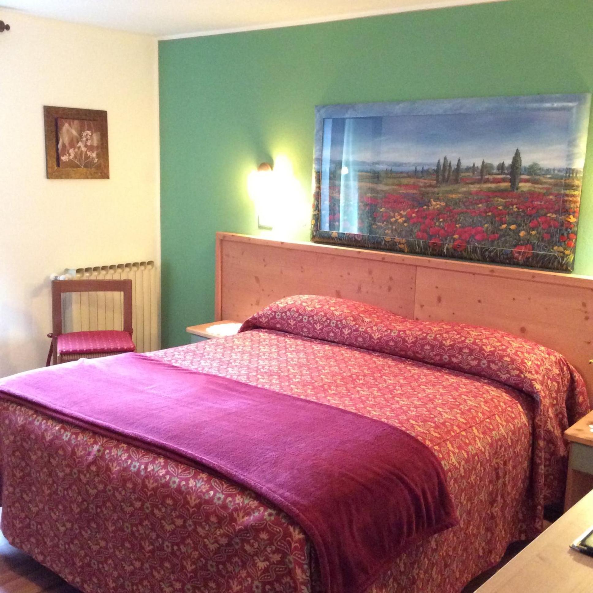 Classic Triple Room photo 2