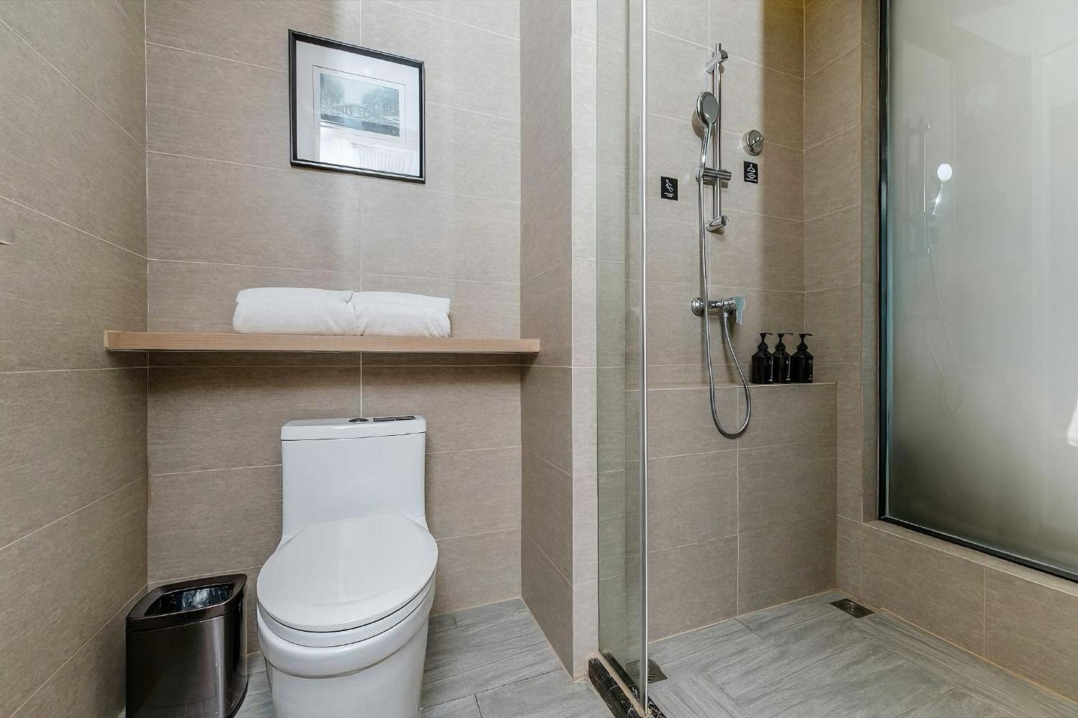 Atour Suite
