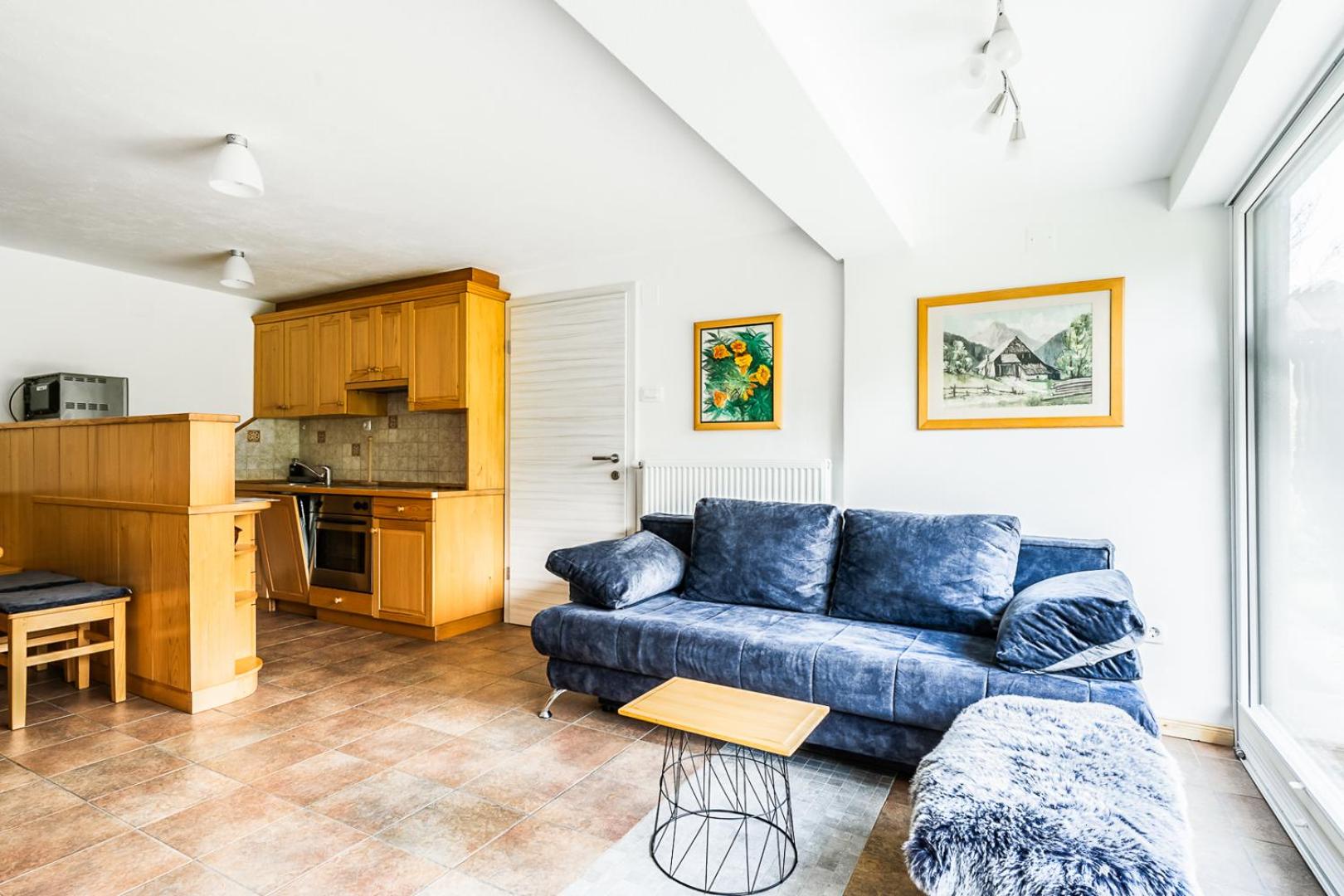 Two-Bedroom Apartment with Garden photo 2