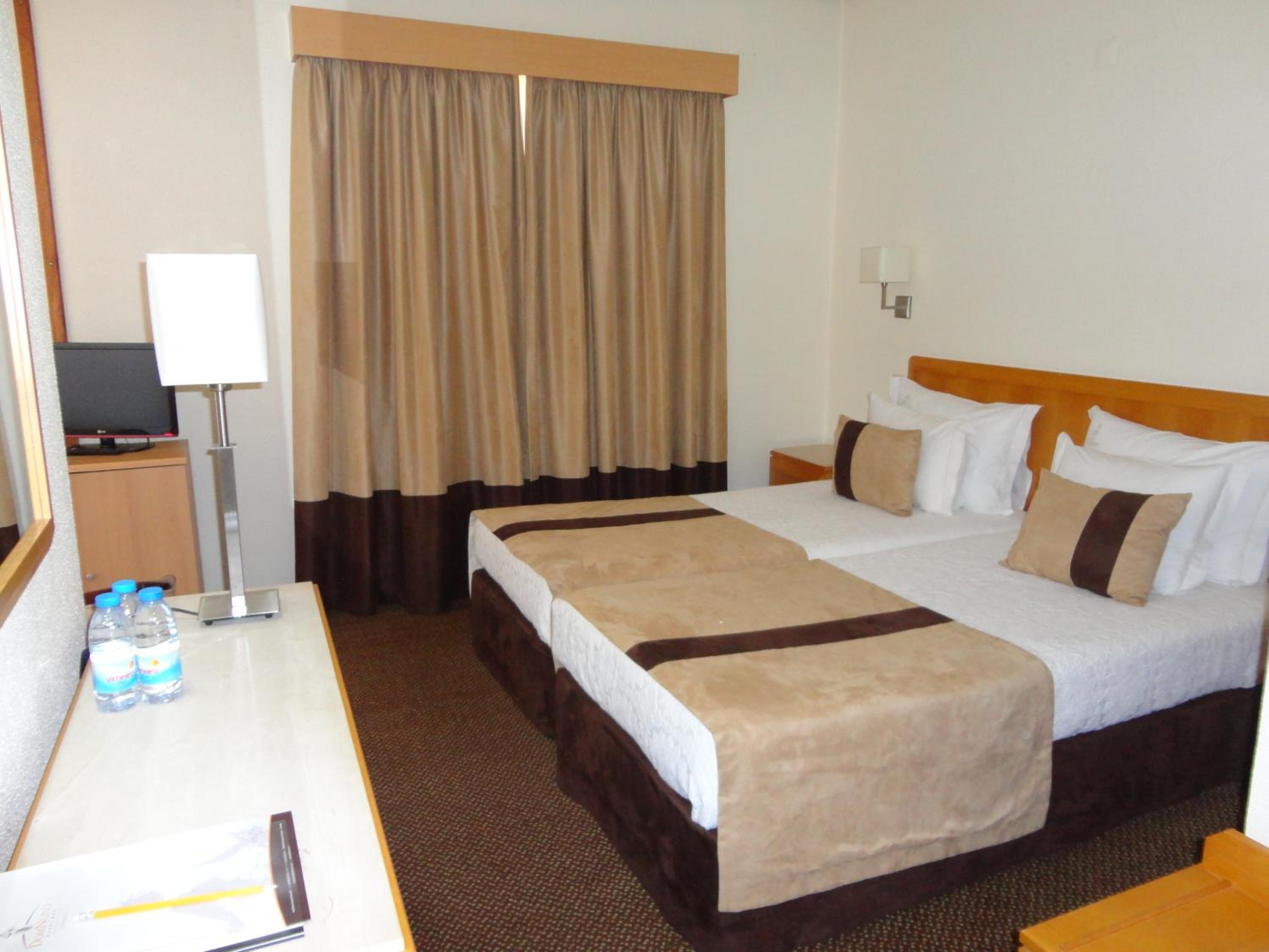 Double Room - Photo 6