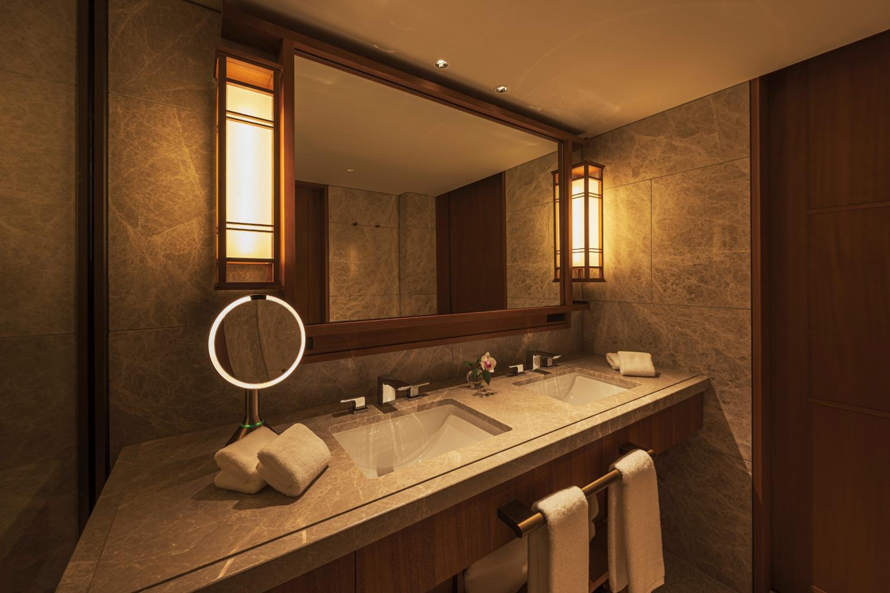 Premier Twin Room