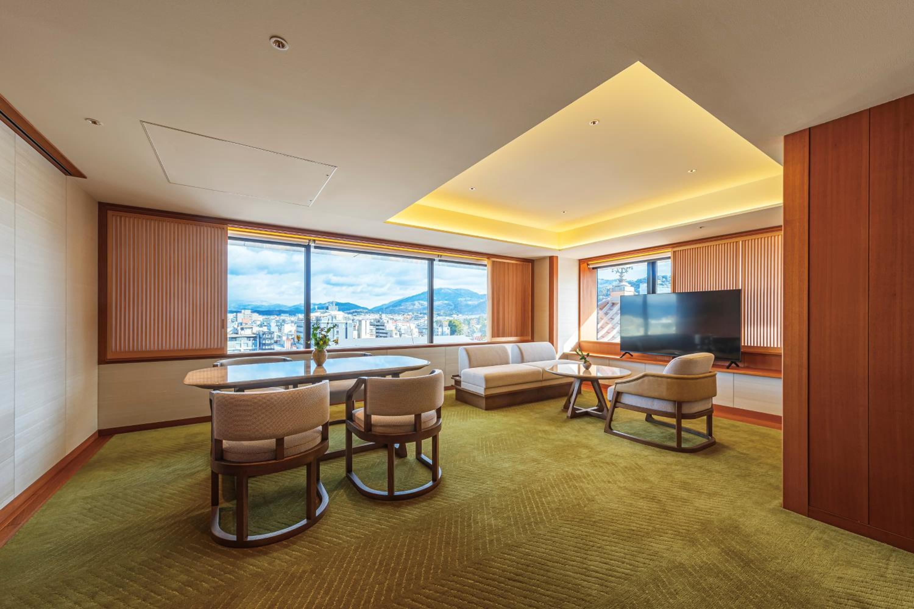 King Suite