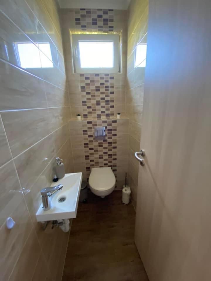 Two-Bedroom Standard Apartment photo 3