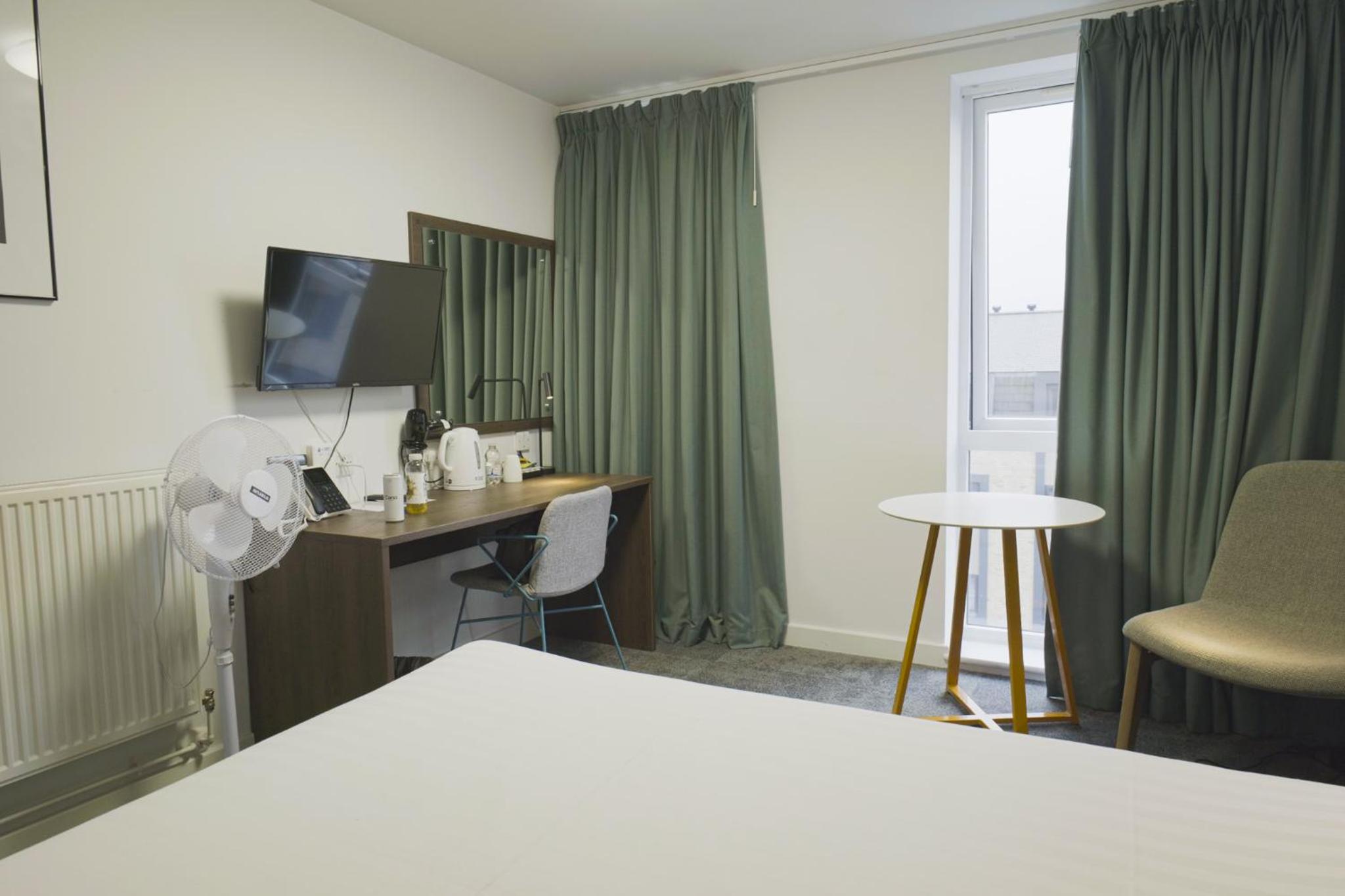 Double Room - Disability Access - Photo 2