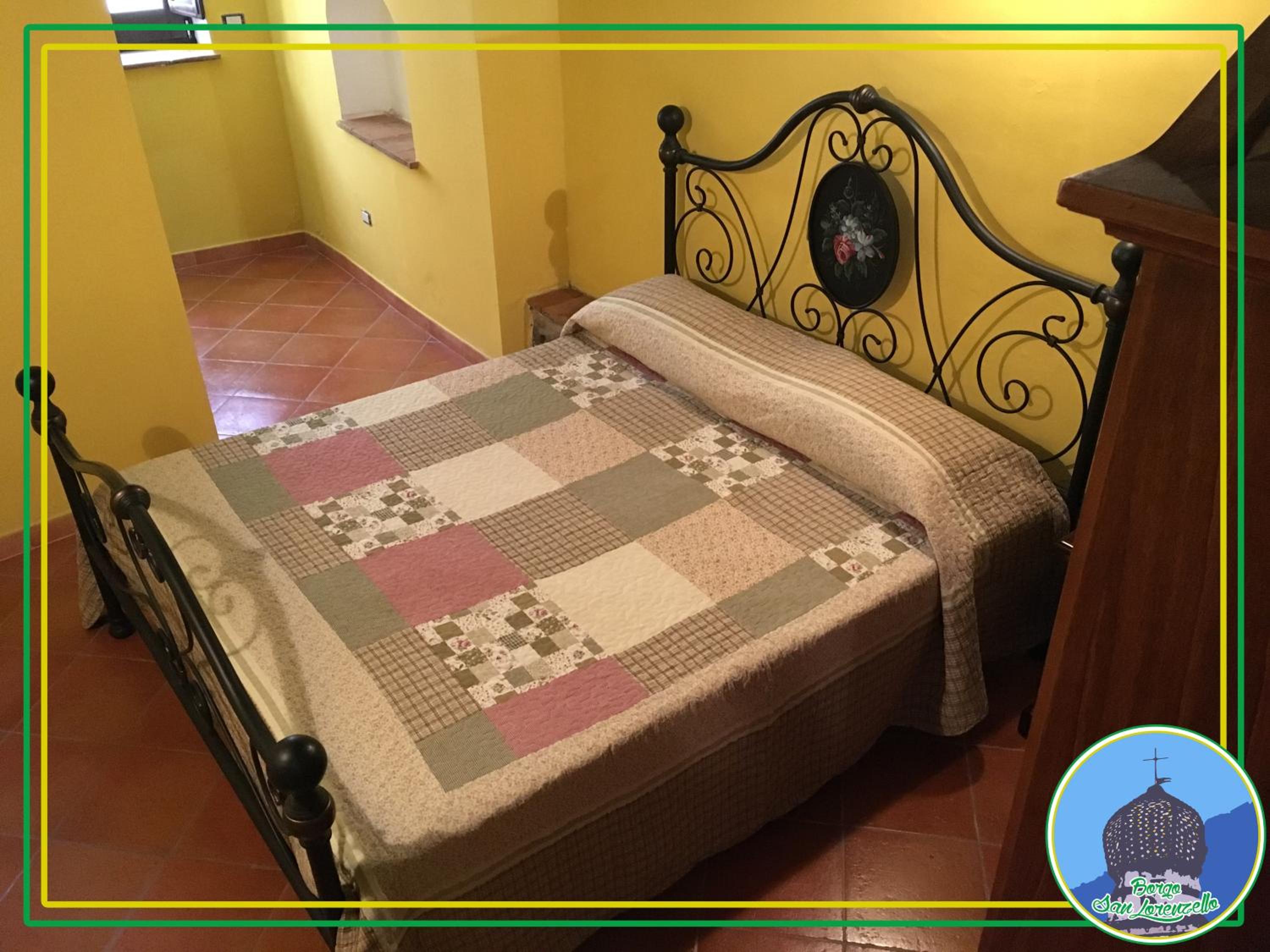 Double Room with Private Bathroom - Photo 5
