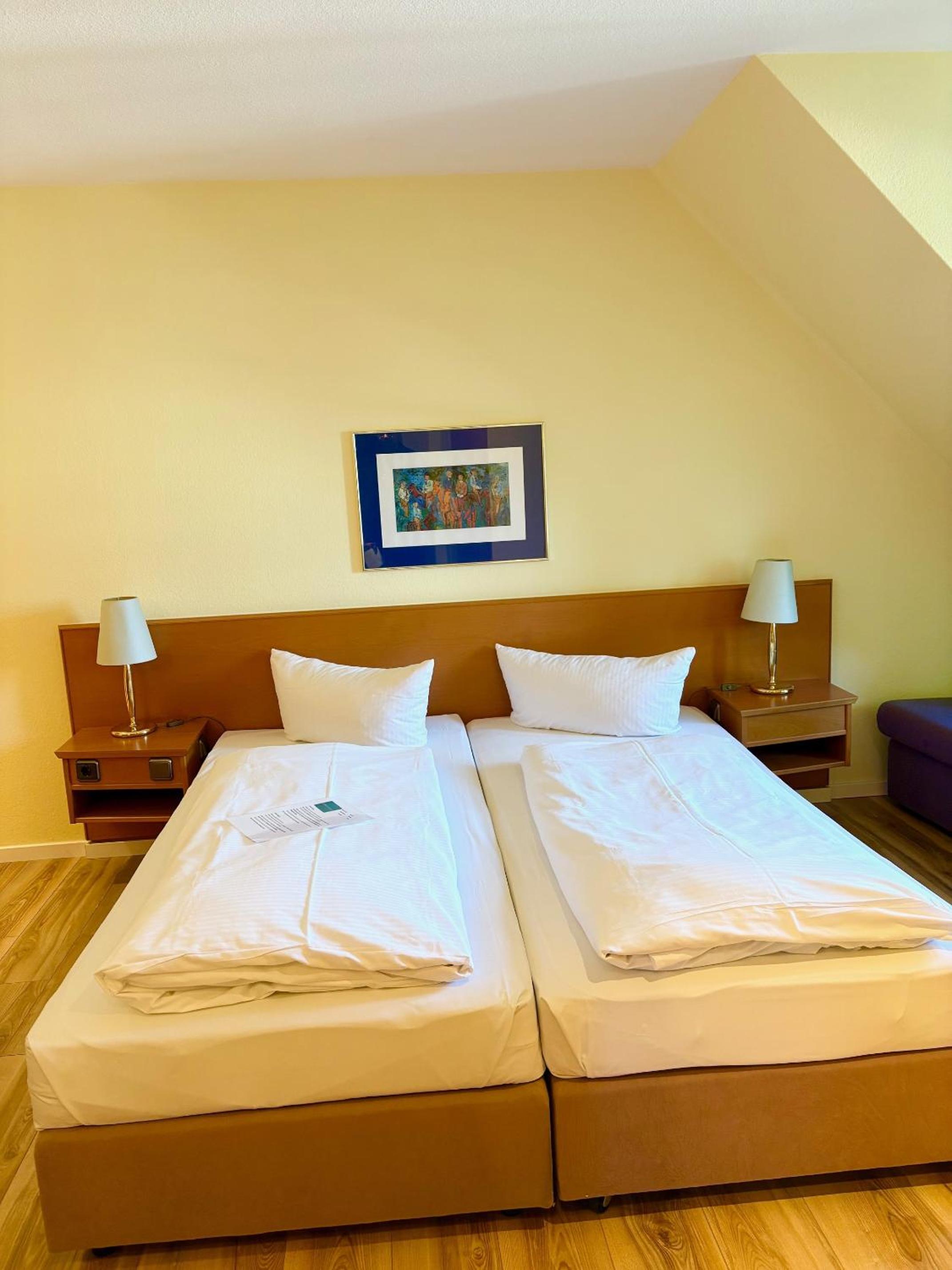 Quadruple Room with Shared Bathroom photo 1