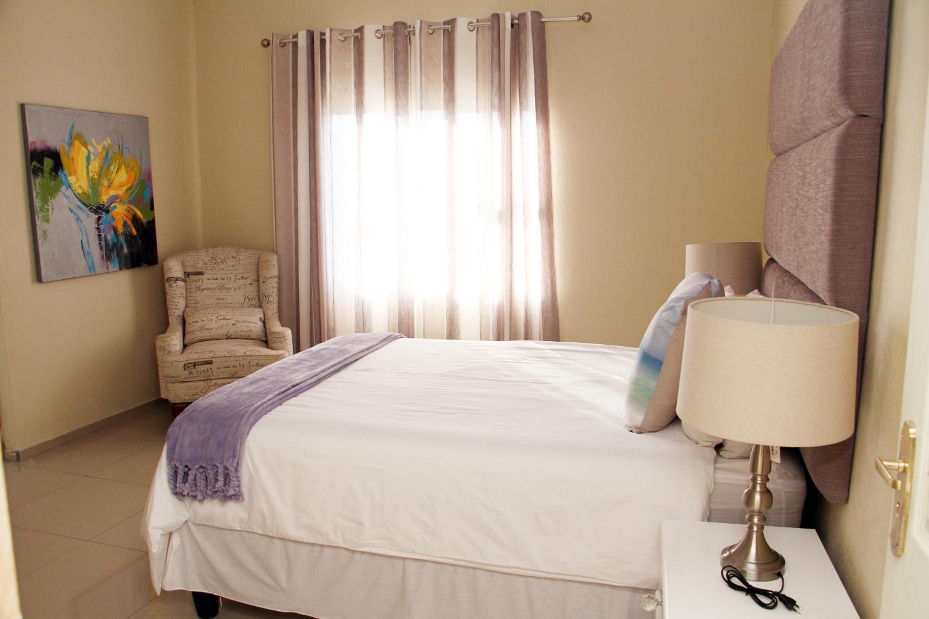 Standard Double Room with Two Double Beds photo 2