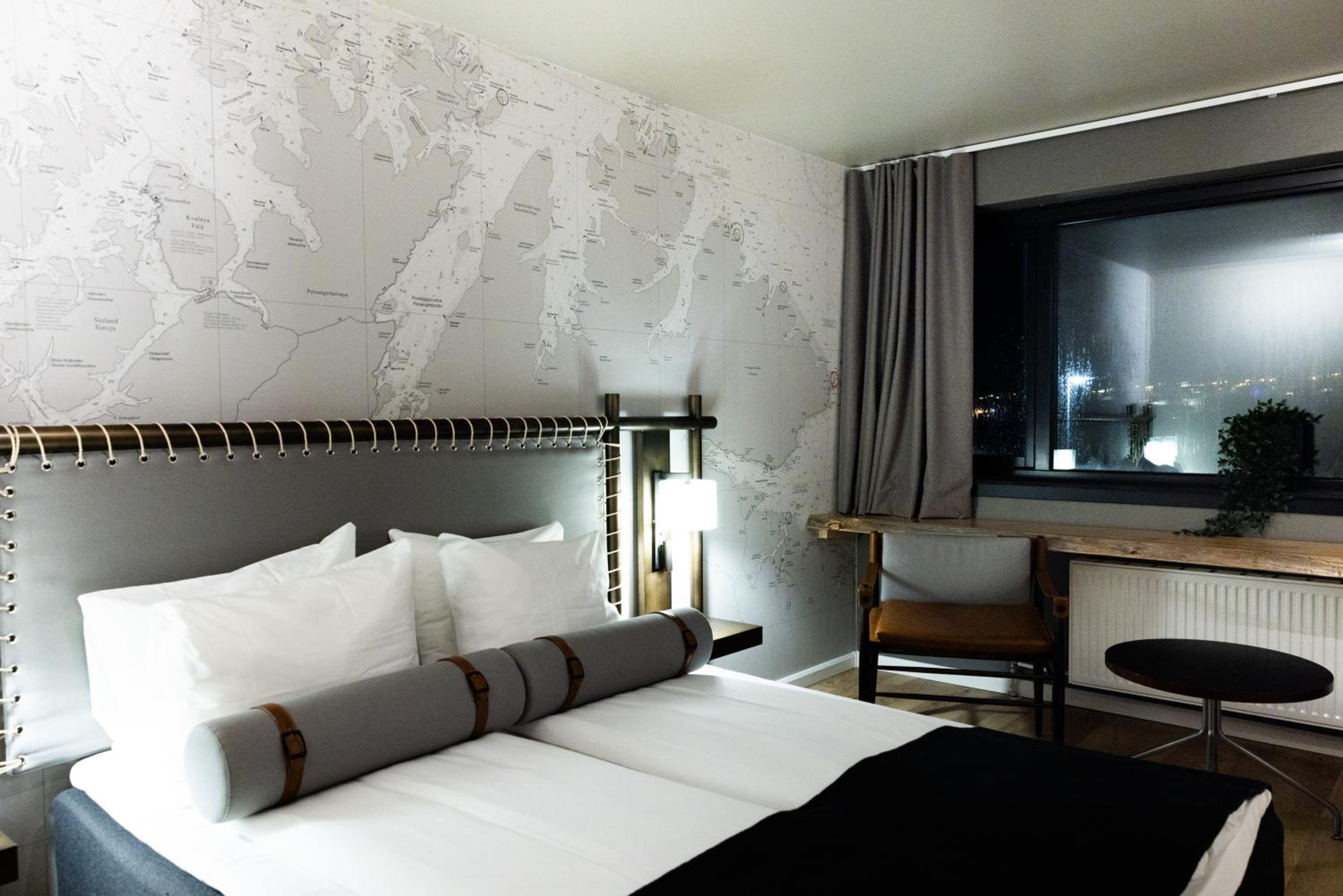 Double Room with Sea View photo 2