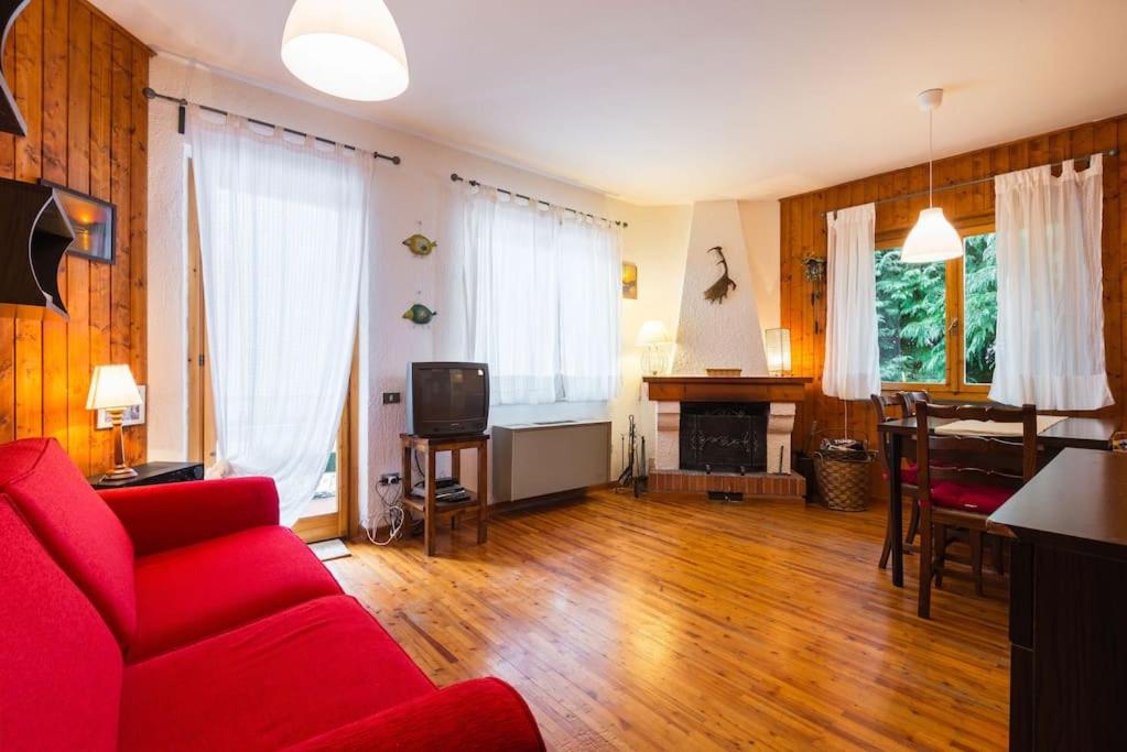Two-Bedroom Apartment photo 3