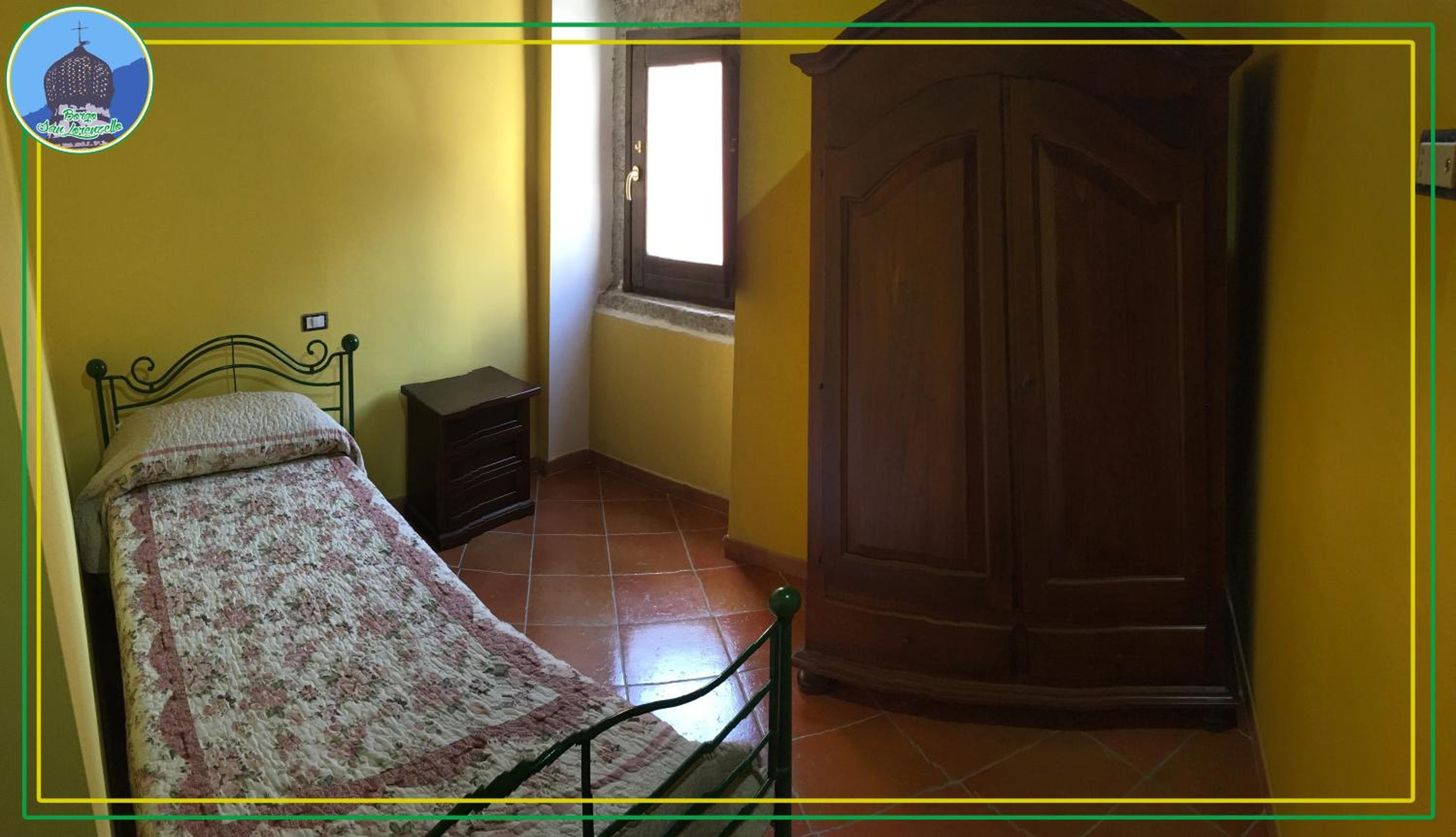 Single Room with Private Bathroom