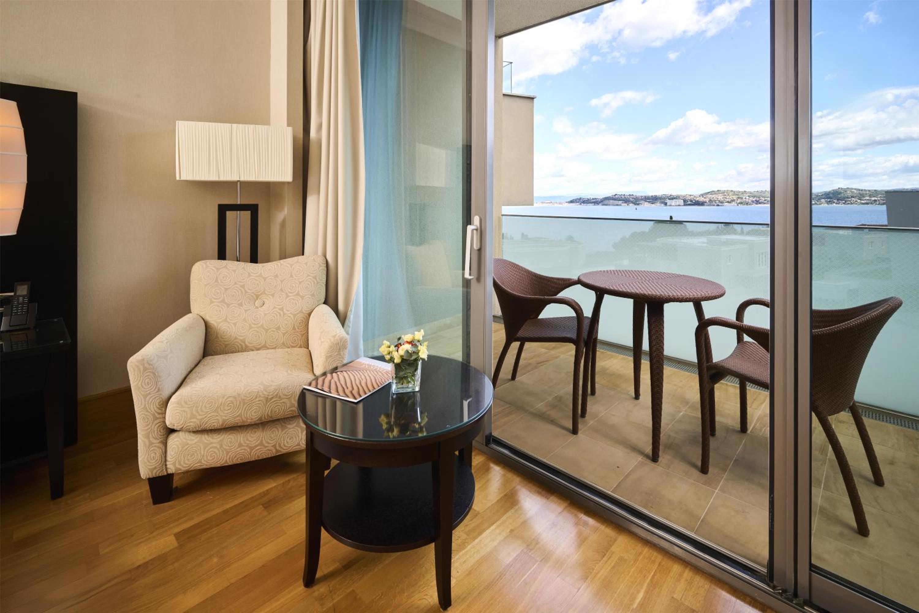 Premium SeaSide Room  photo 2