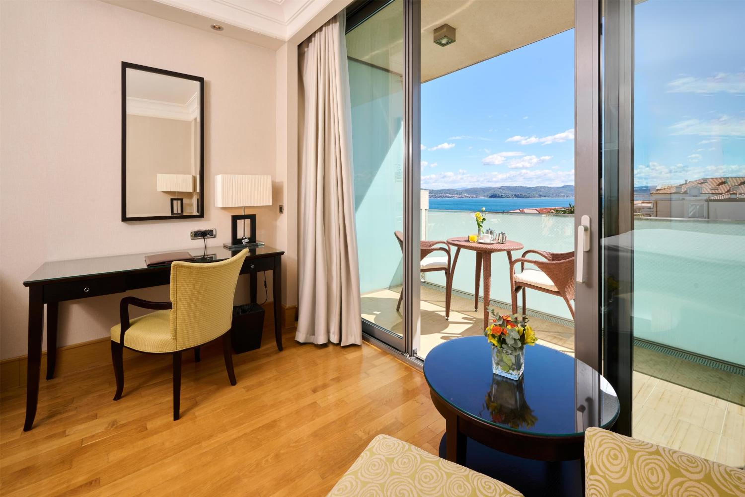 Premium SeaSide Room  photo 3