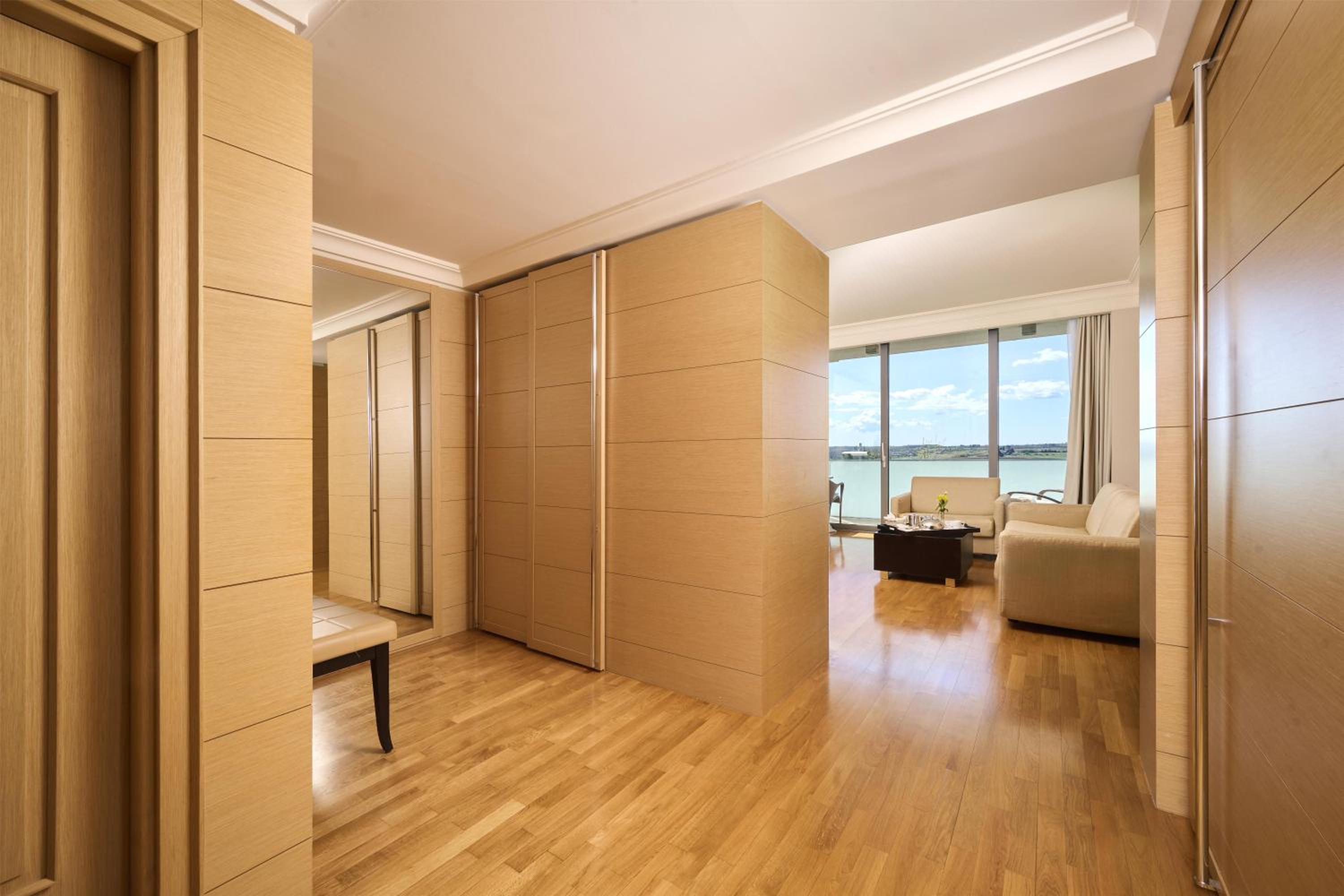 Family Room Suite with Extra Bed (3 Adults + 1 Child)