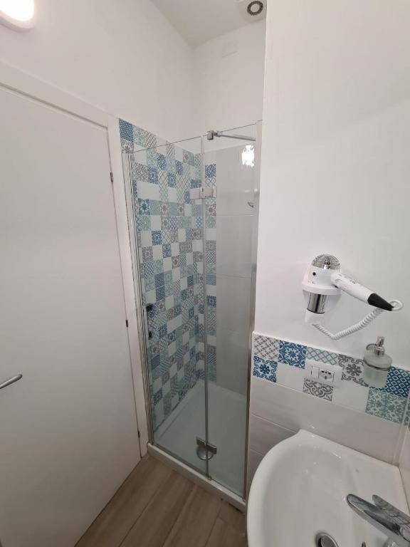 Two-Bedroom Deluxe Apartment with Garden View
