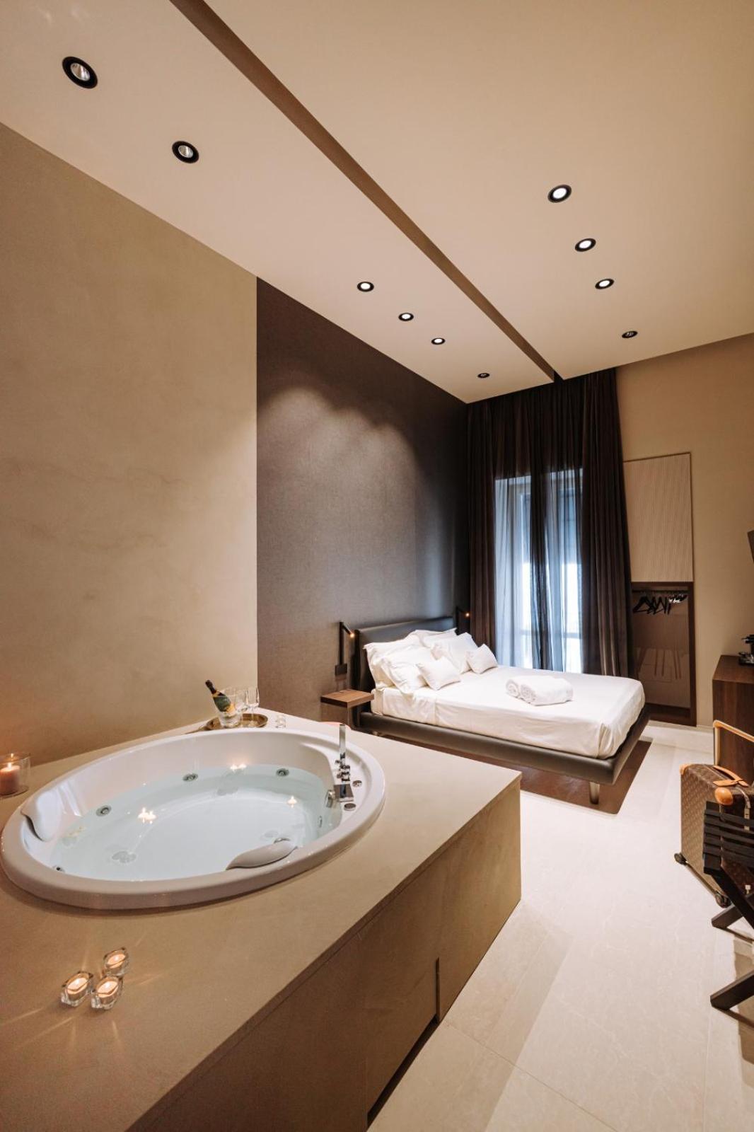 Queen Room with Spa Bath photo 3