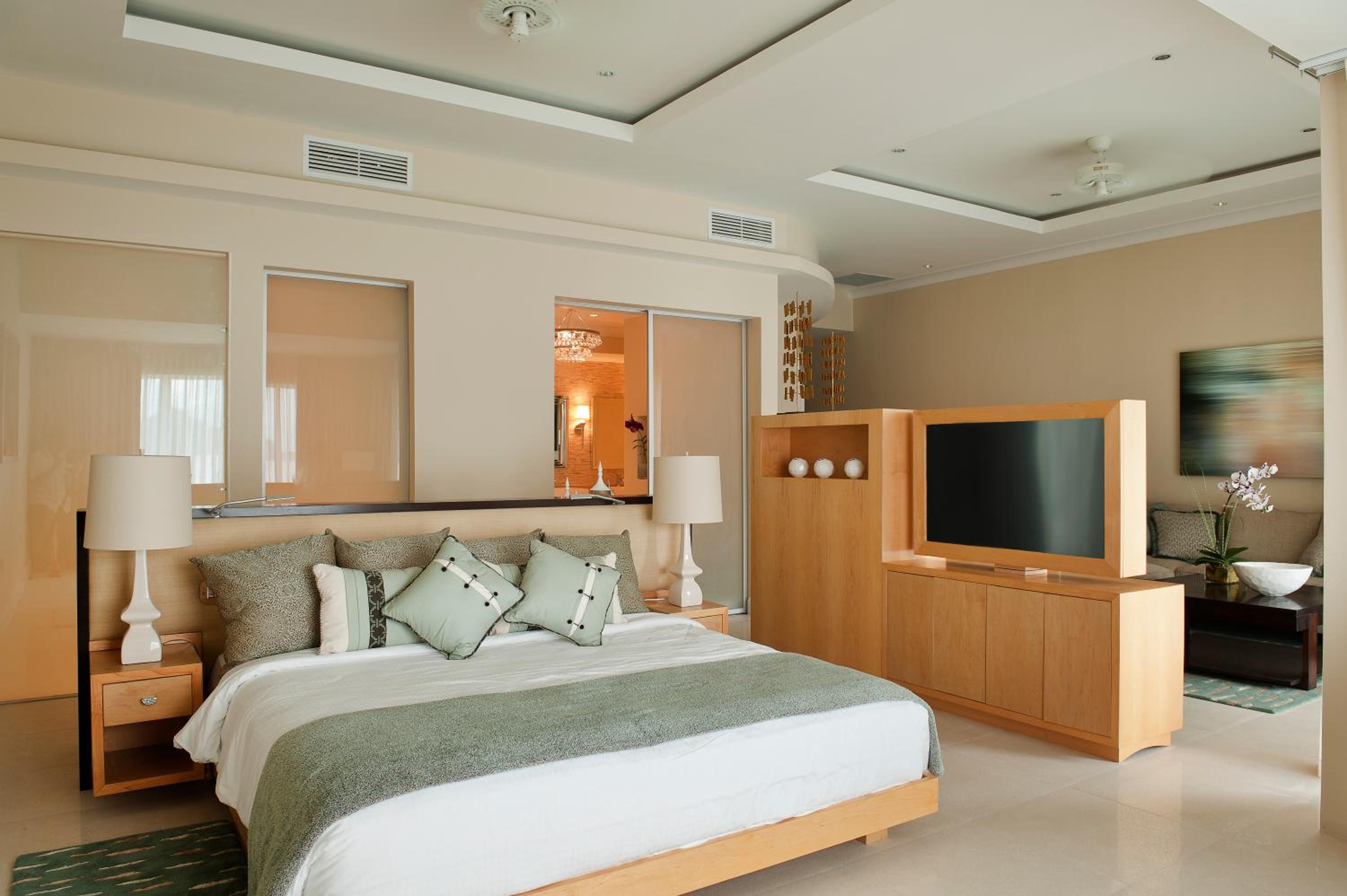 Suite with Balcony and 1 hour daily spa treatment photo 3