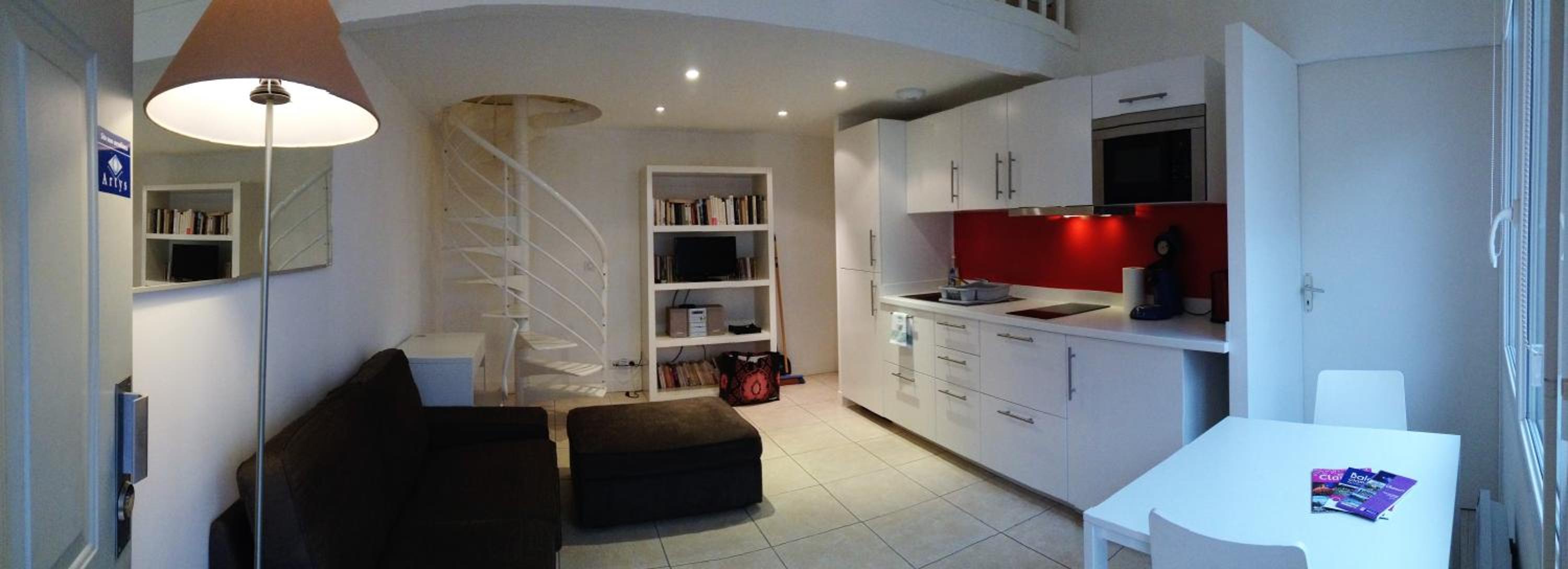 Duplex Apartment photo 3