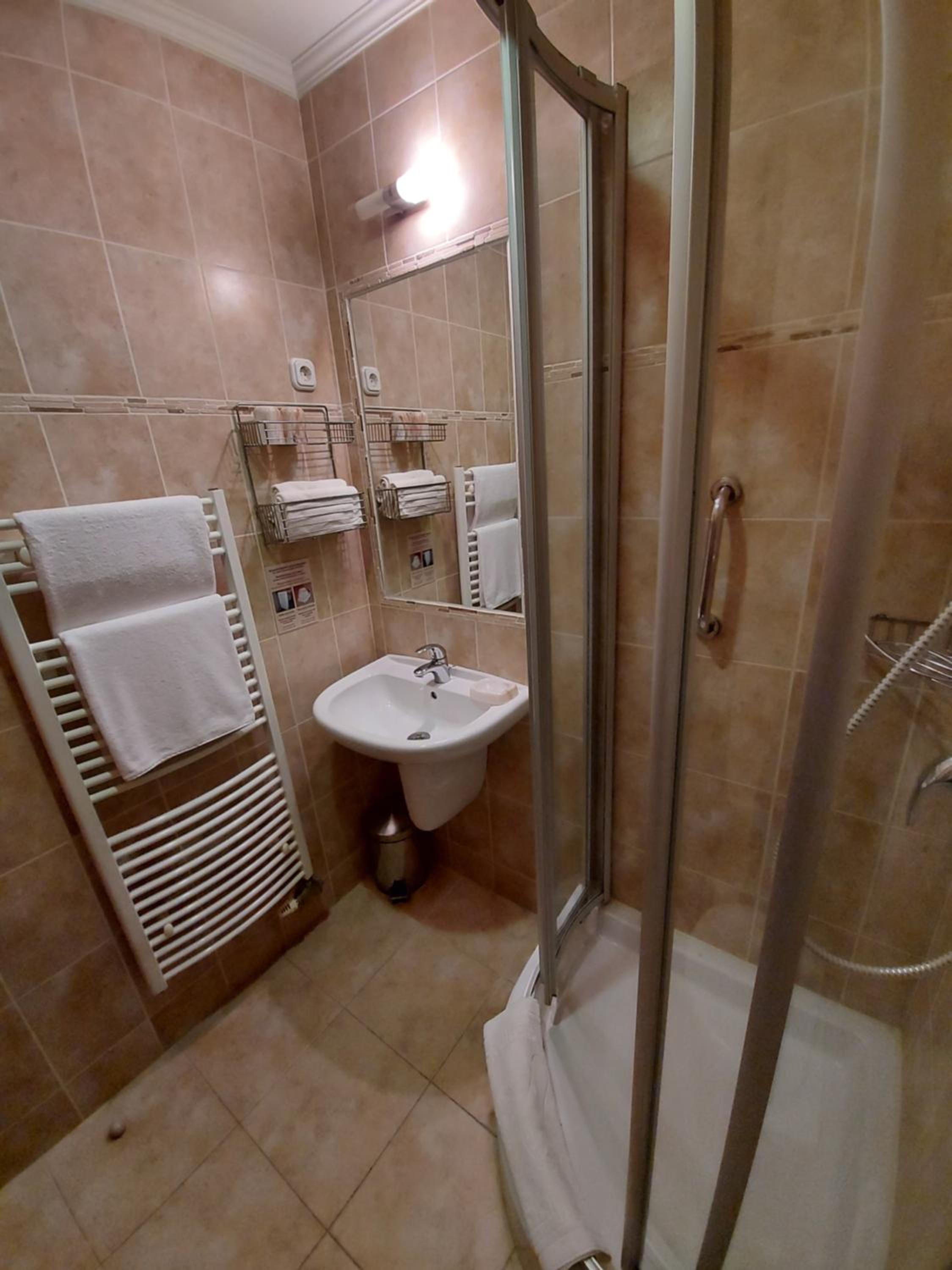 Double Room with Balcony (1st Floor)