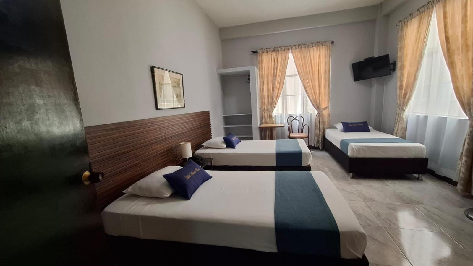Basic Triple Room