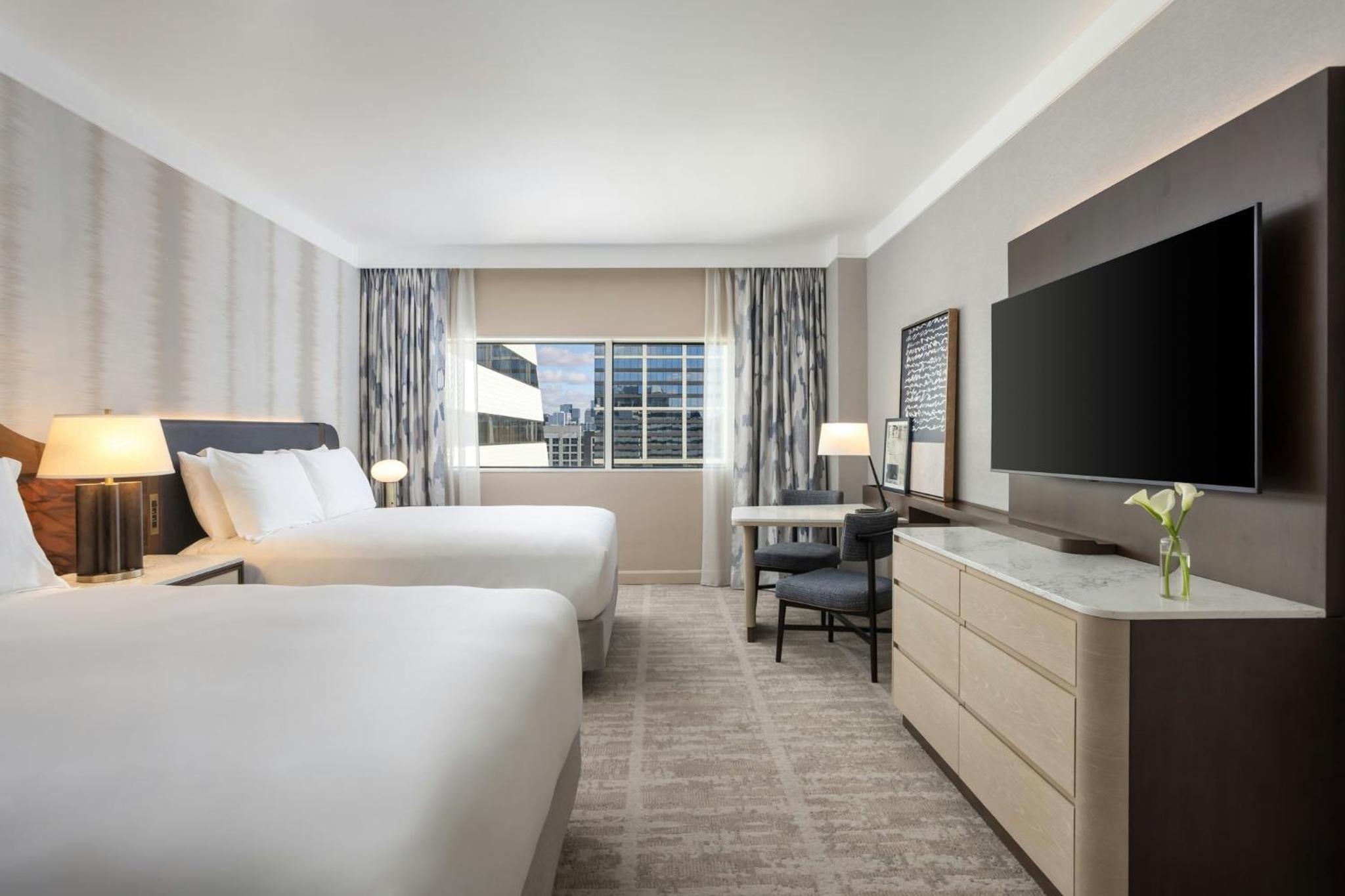 Superior Room with Two Queen Beds - Photo 3