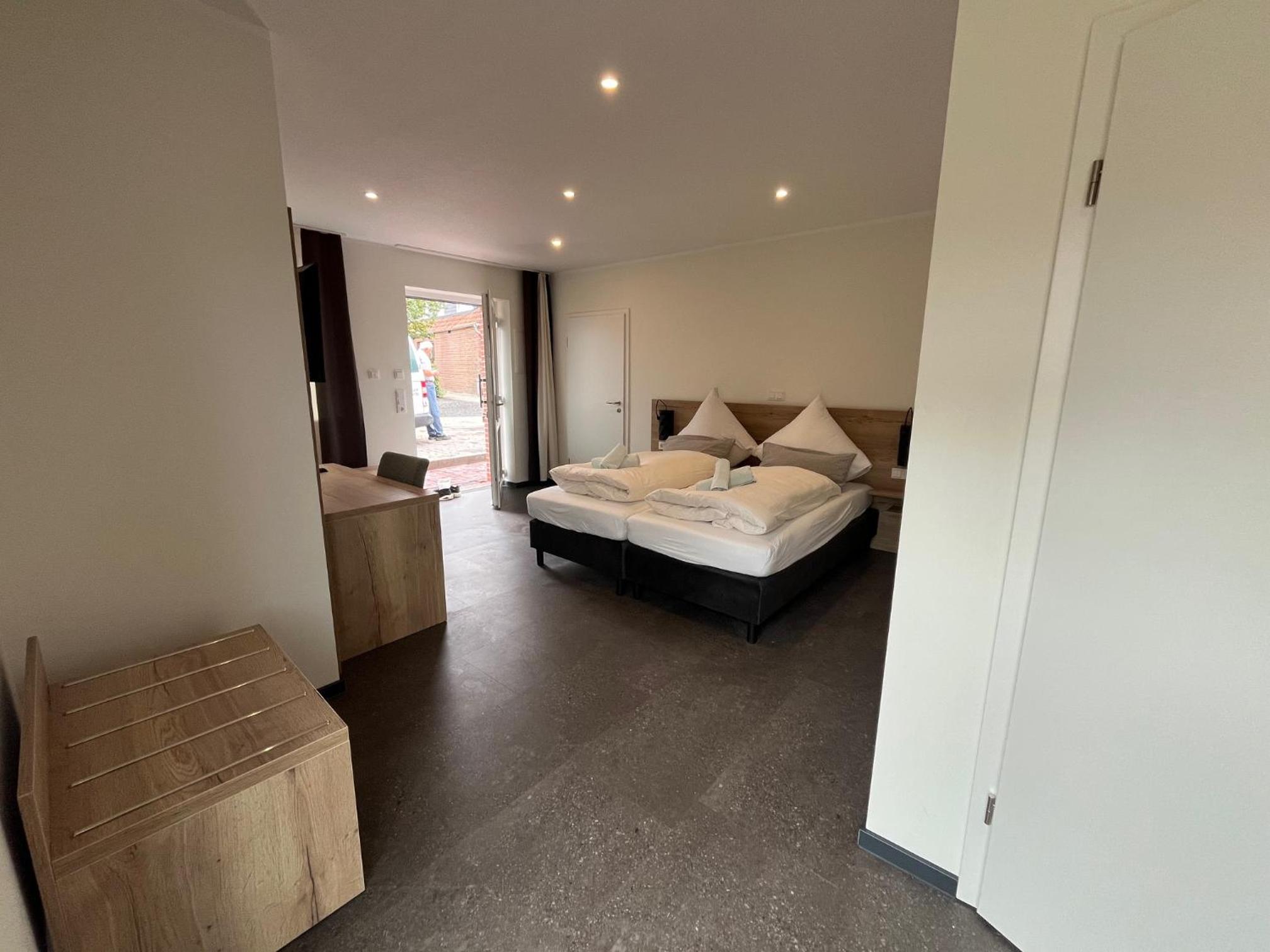 Family Room with Terrace photo 2