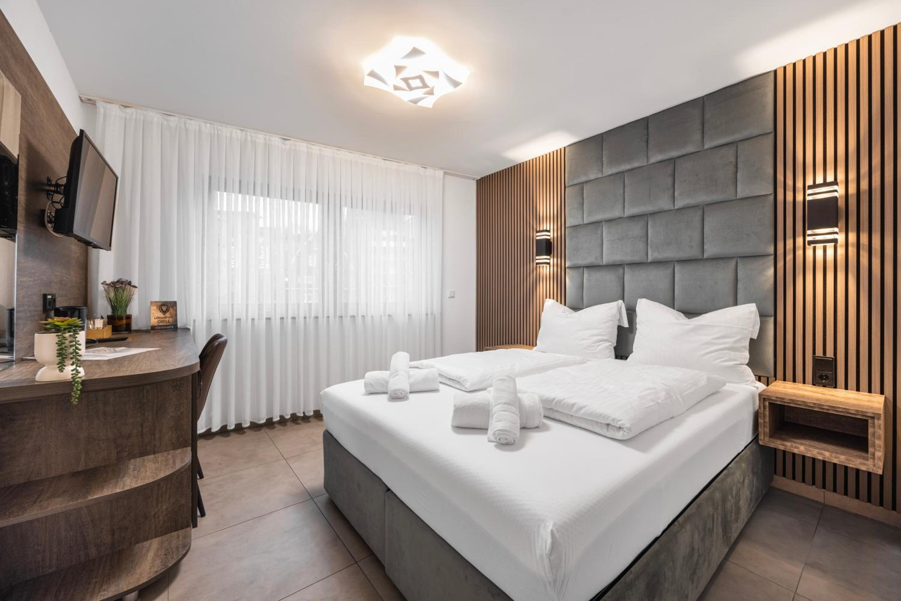 Double Room with Private Bathroom photo 2