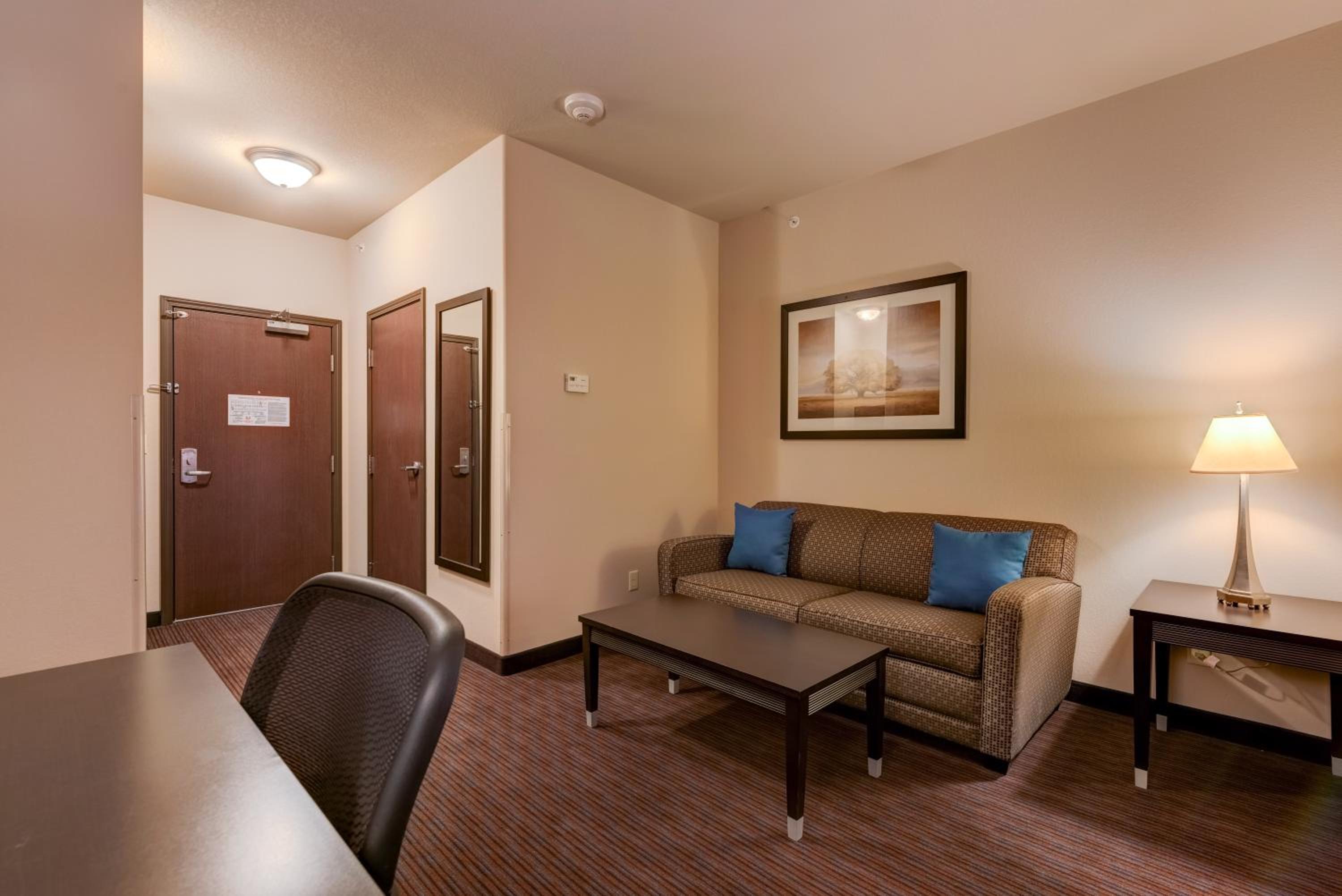 King Suite - Photo 5