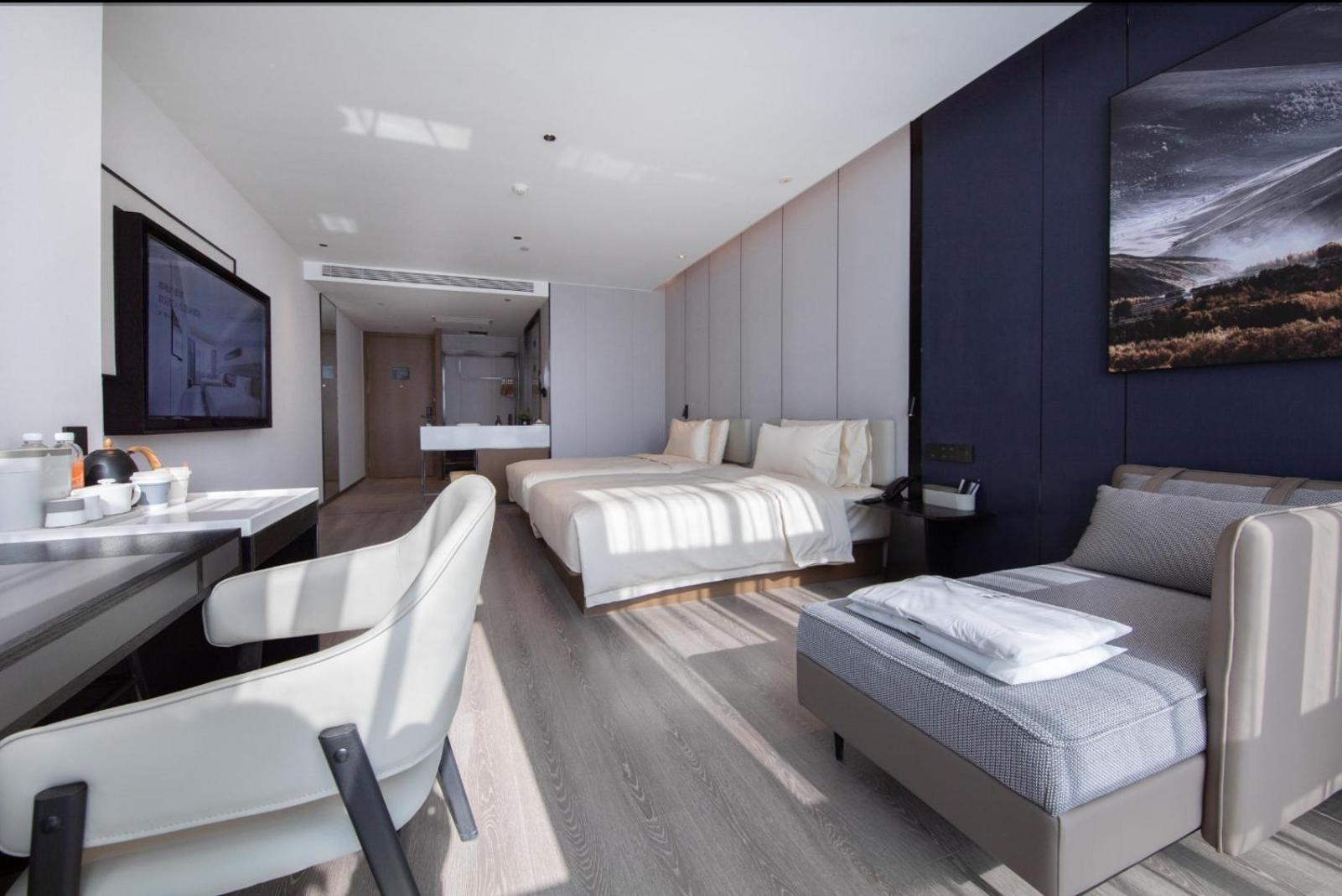 Superior Twin Room photo 3