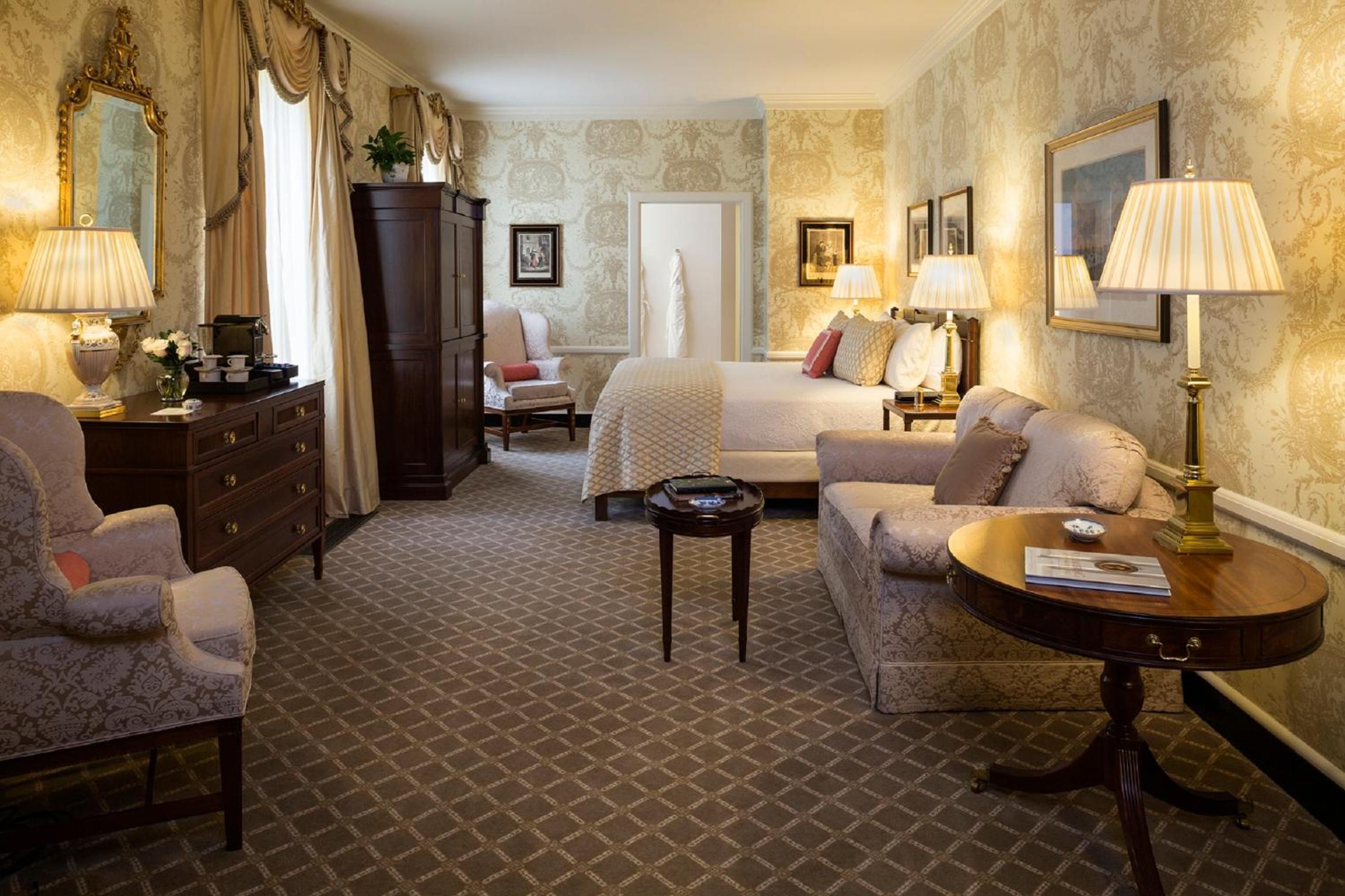 Superior King Room