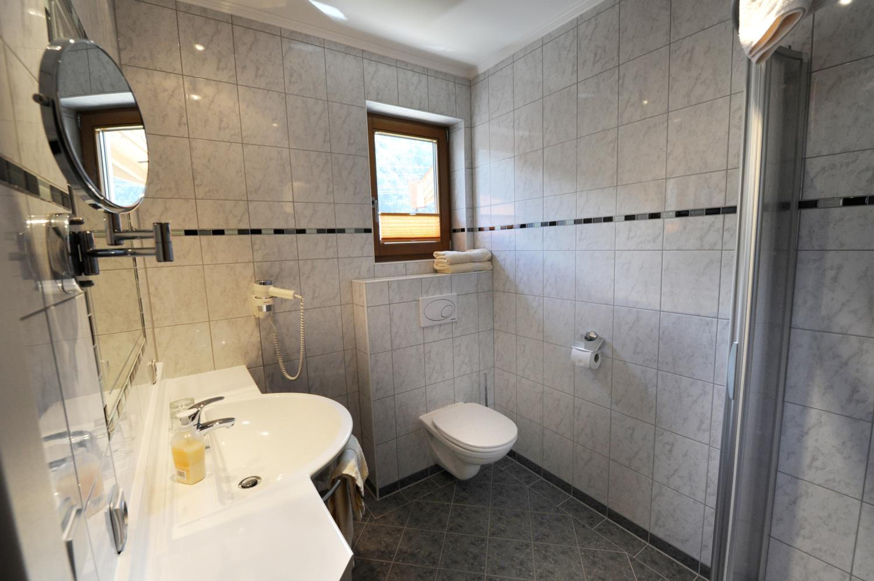 Double Room with Balcony photo 2