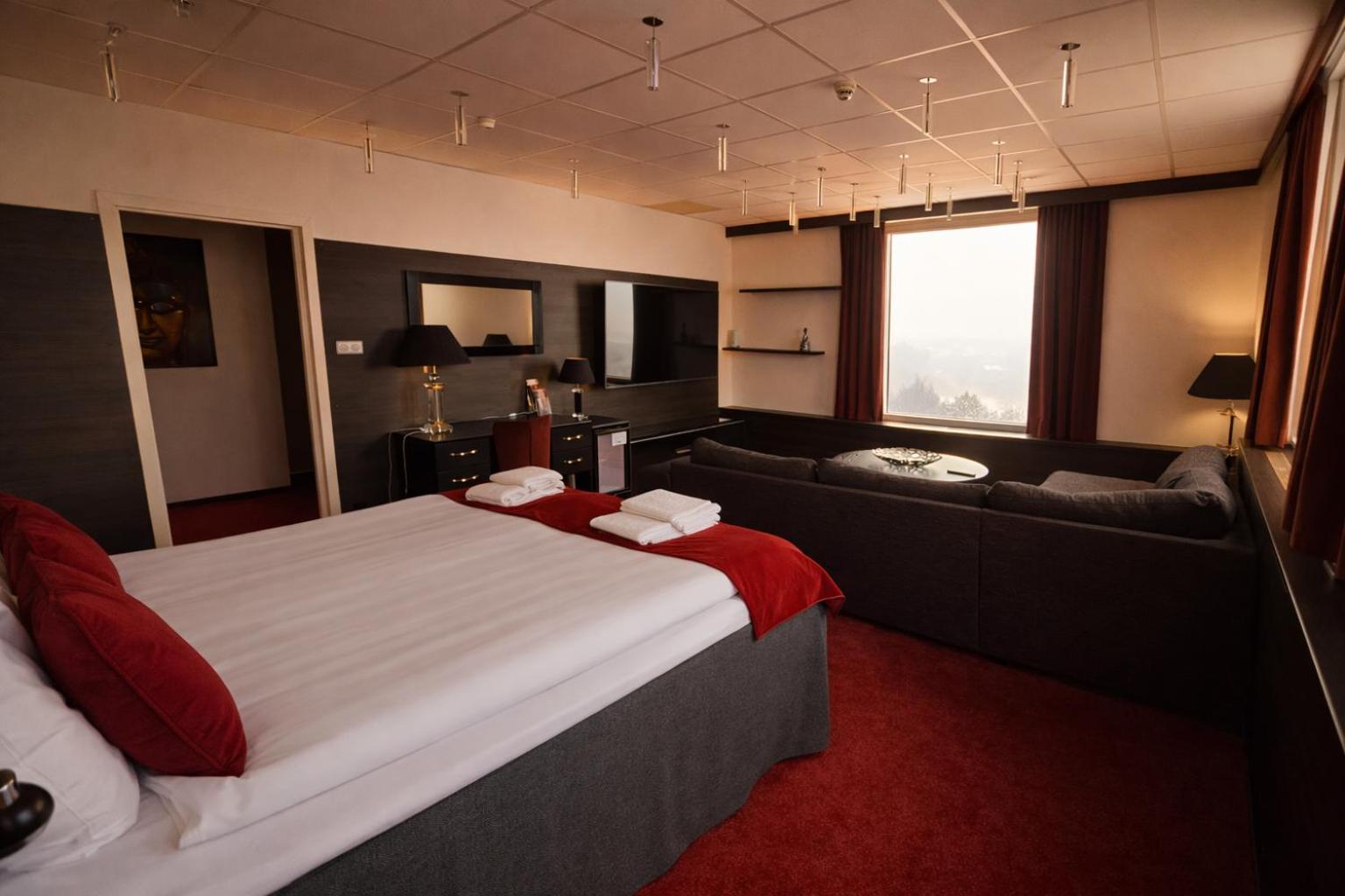 Standard Suite