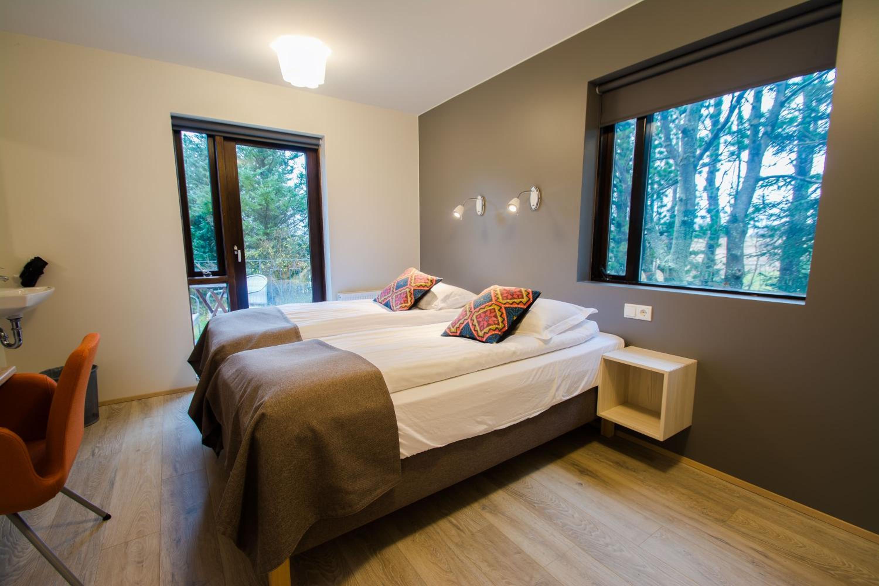Double Room with Shared Bathroom photo 2