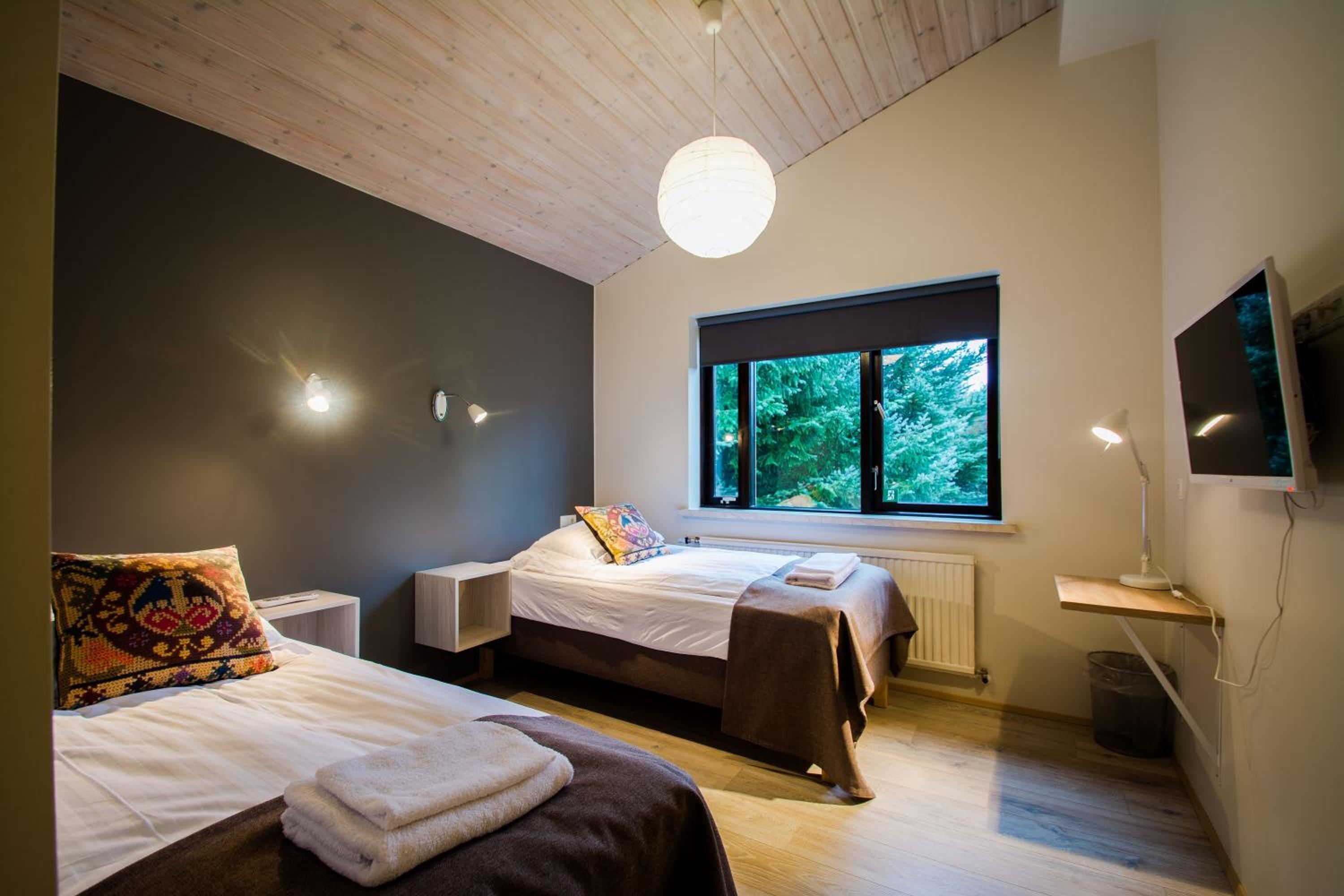 Double or Twin Room with Private Bathroom photo 3