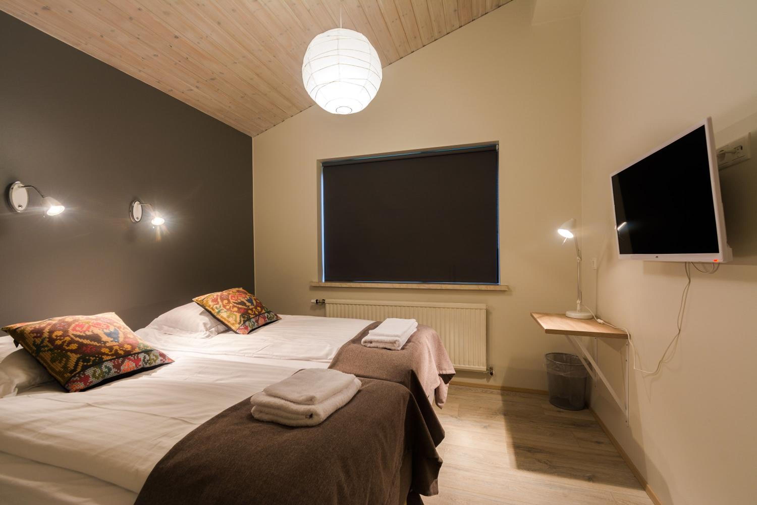 Double or Twin Room with Private Bathroom photo 2