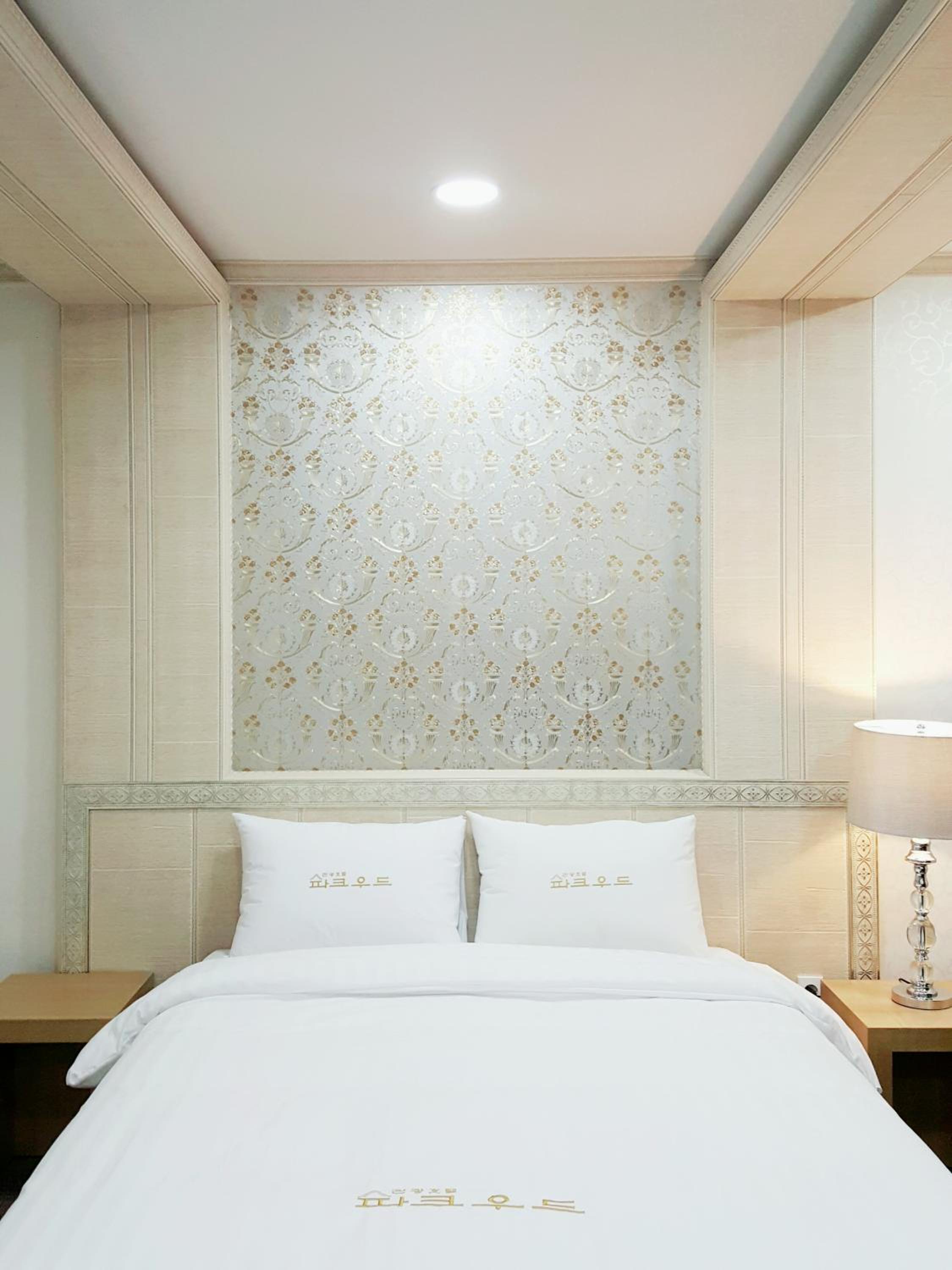 Premium Double Room - Photo 2