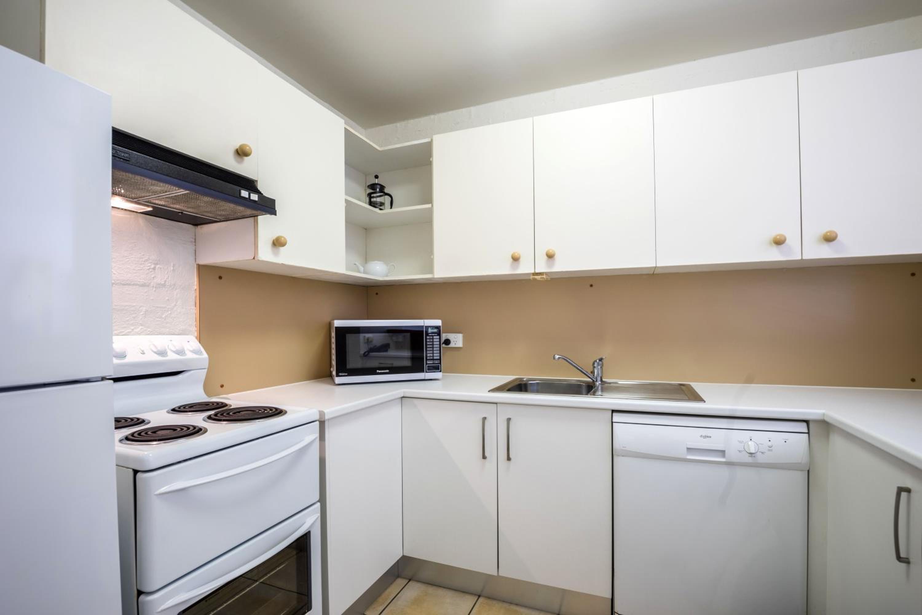 Two-Bedroom Apartment - Photo 12