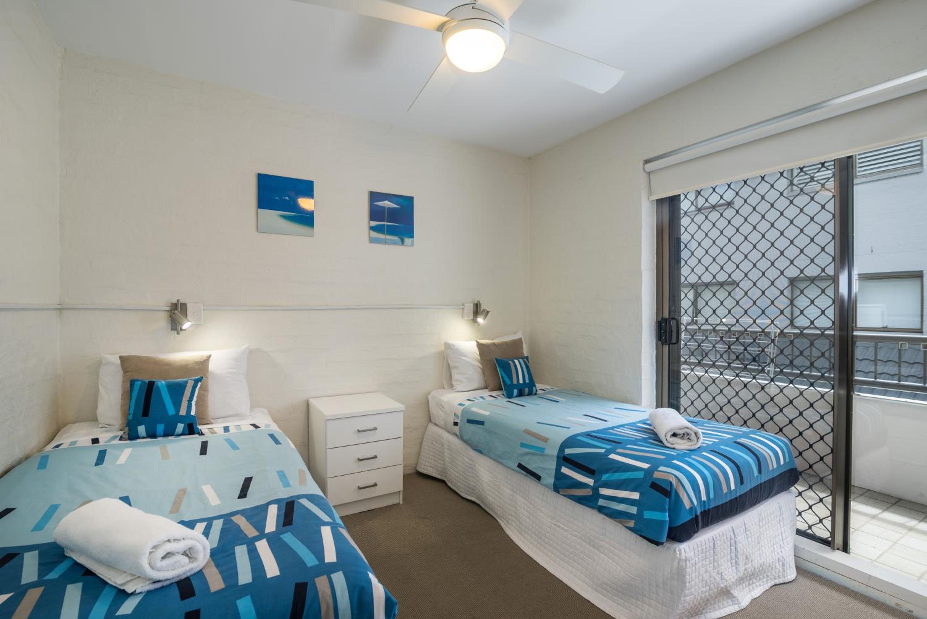 Two-Bedroom Apartment - Photo 20