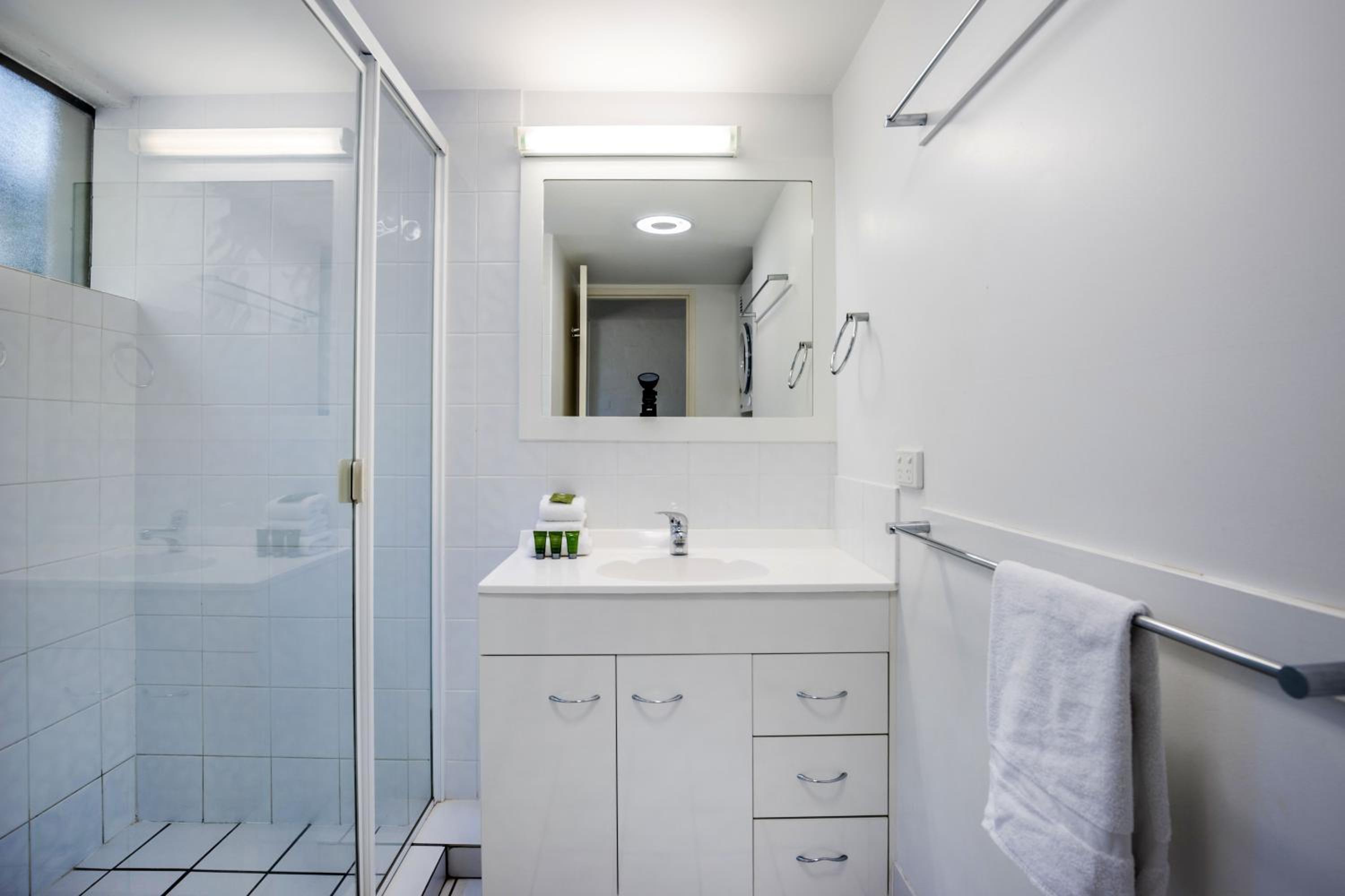Two-Bedroom Apartment - Photo 15