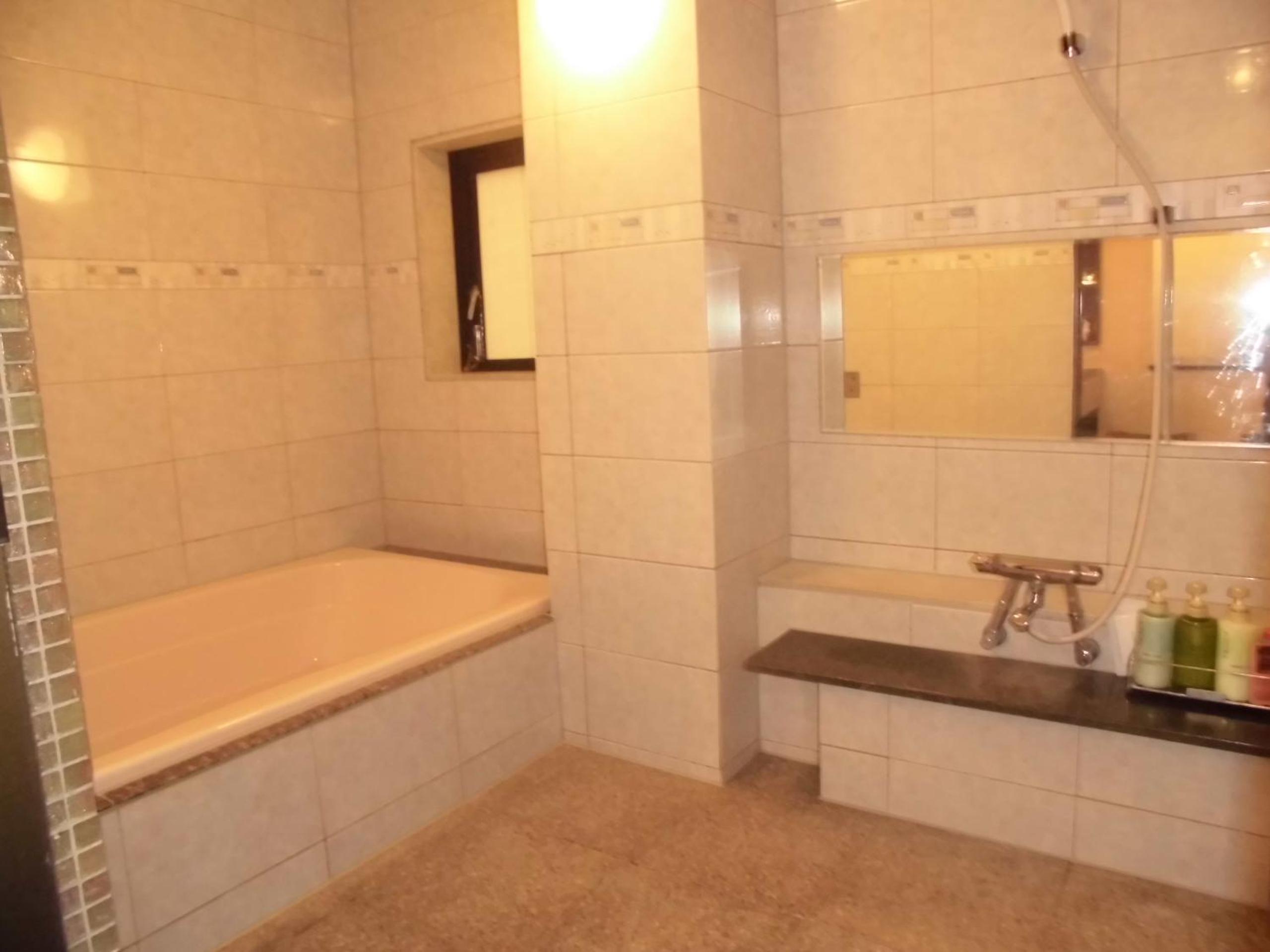 Deluxe King Room photo 3