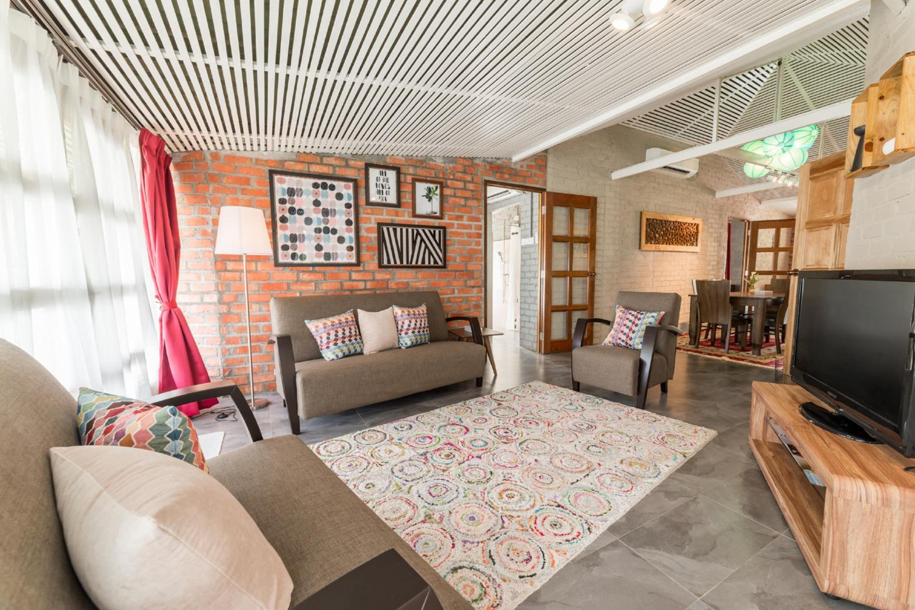 Three-bedroom Ocean Front Villa photo 3