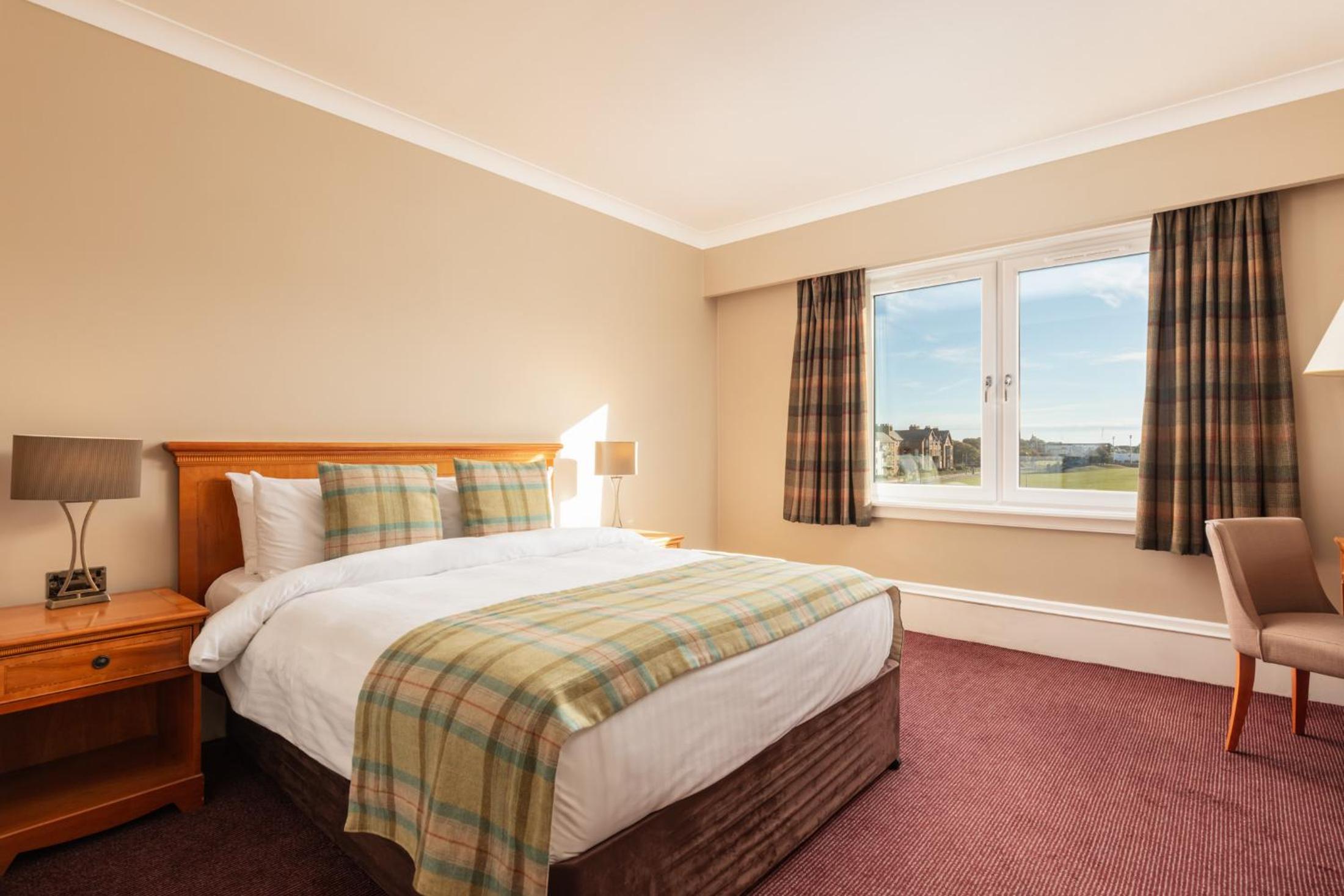 Superior Double or Twin Room with Sea View - Photo 4