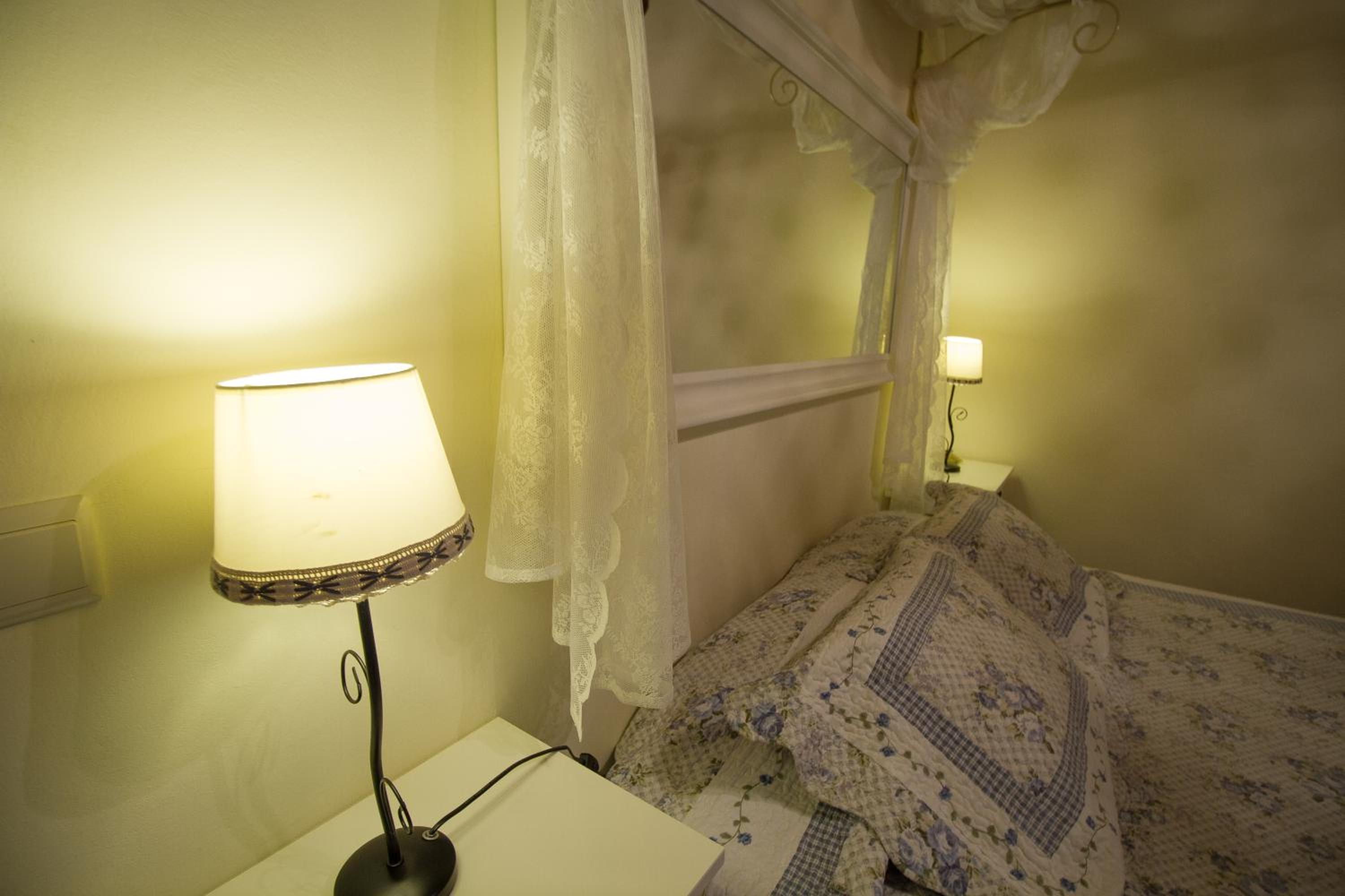 Double Room - Disability Access photo 2