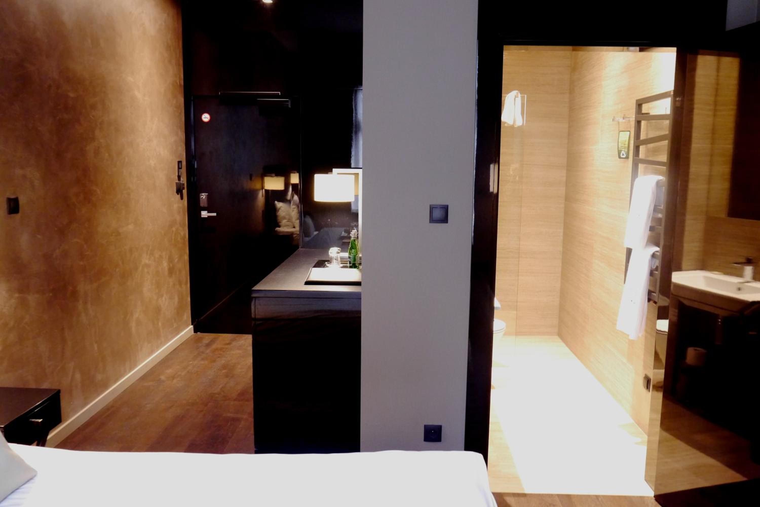 Deluxe Double Room - Photo 3