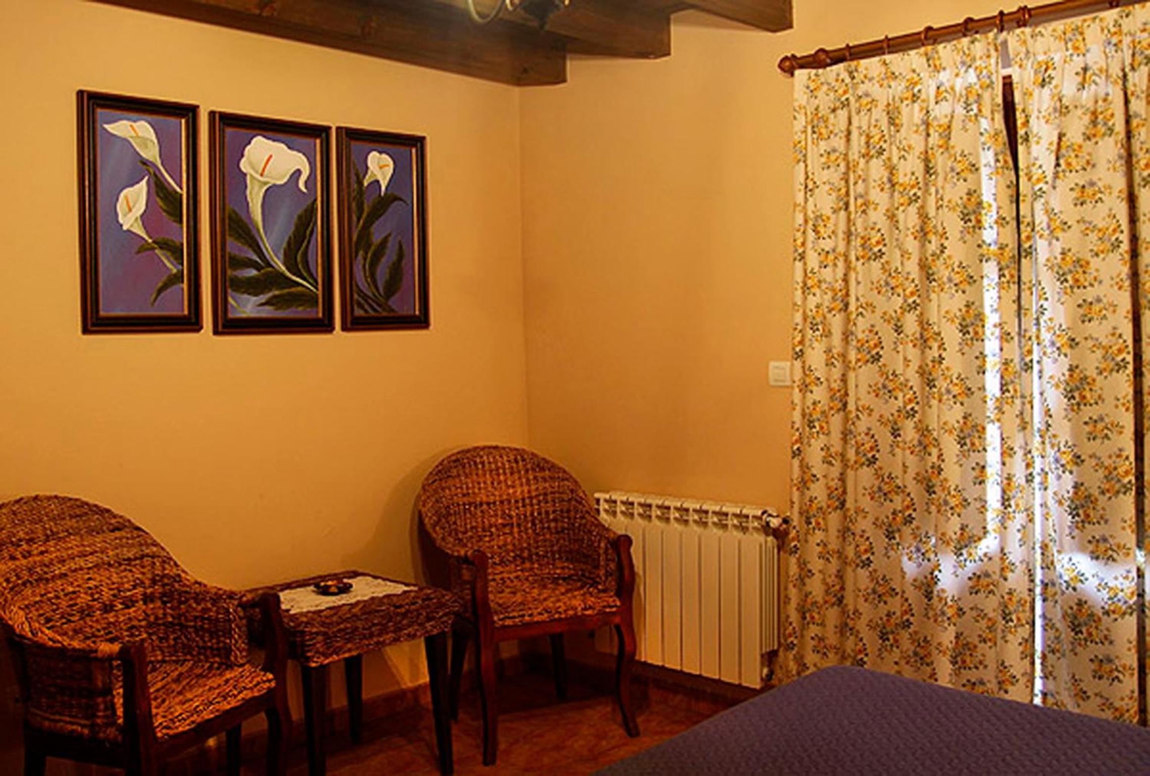 Casa de cuatro habitaciones